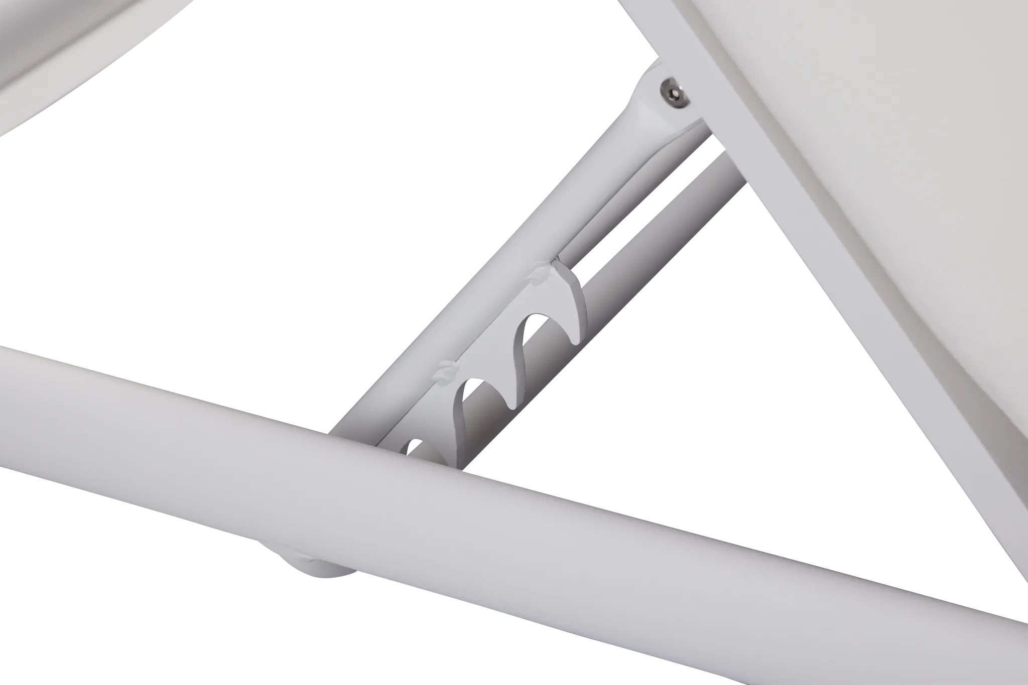 Tortuga White Aluminum Cushioned Chaise