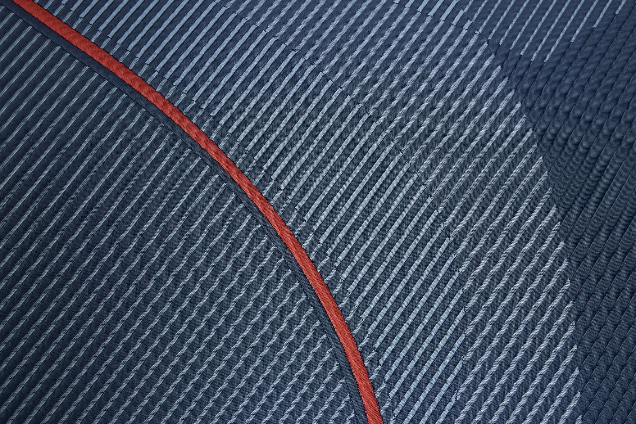 Posturepedic High Point Elite Hybrid 14" Soft Hybrid Mattress Posturepedic High Point Elite Hybrid 14" Soft Hybrid Mattress