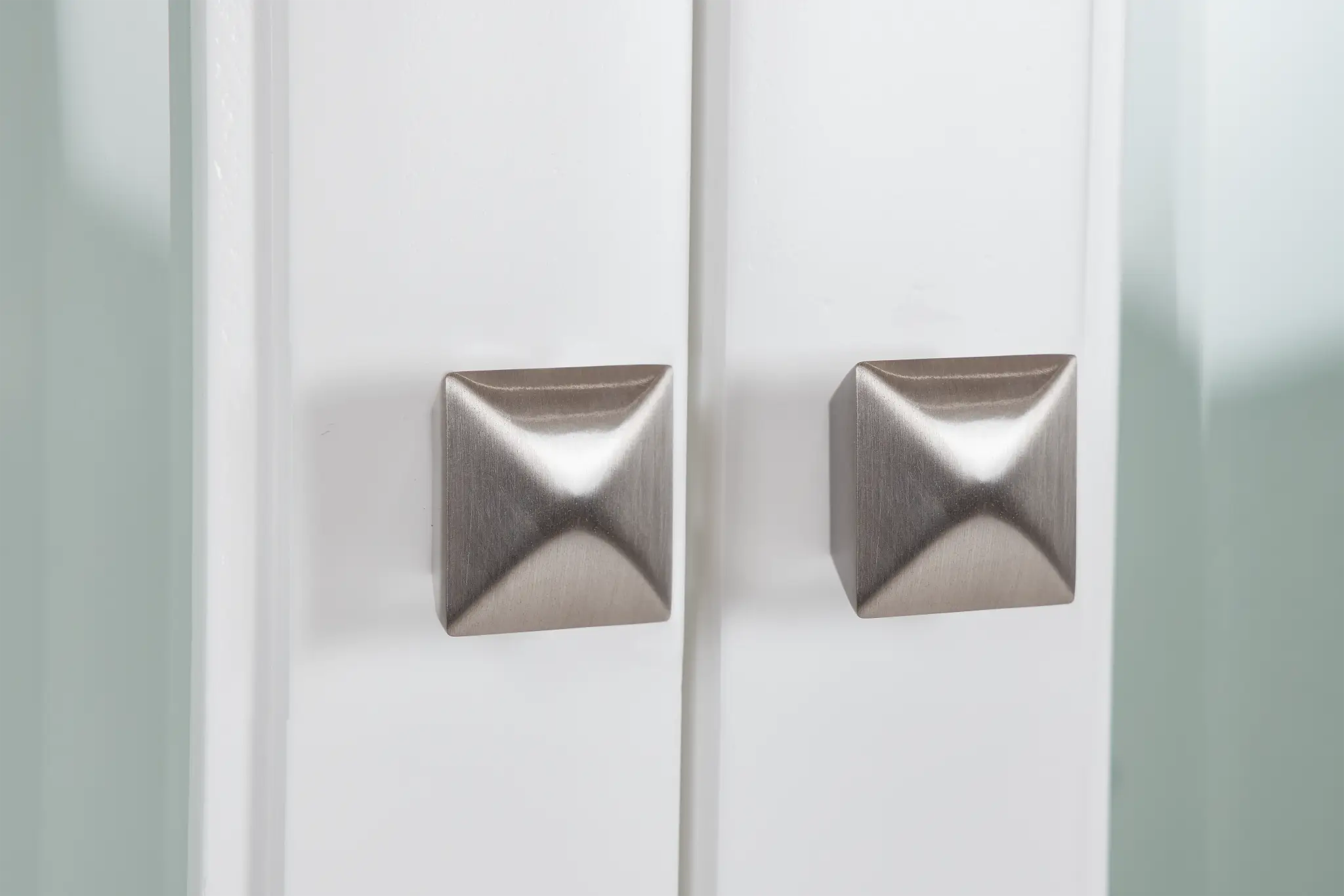 Newport White Large Drawer Entertainment Wall Newport White Large Drawer Entertainment Wall