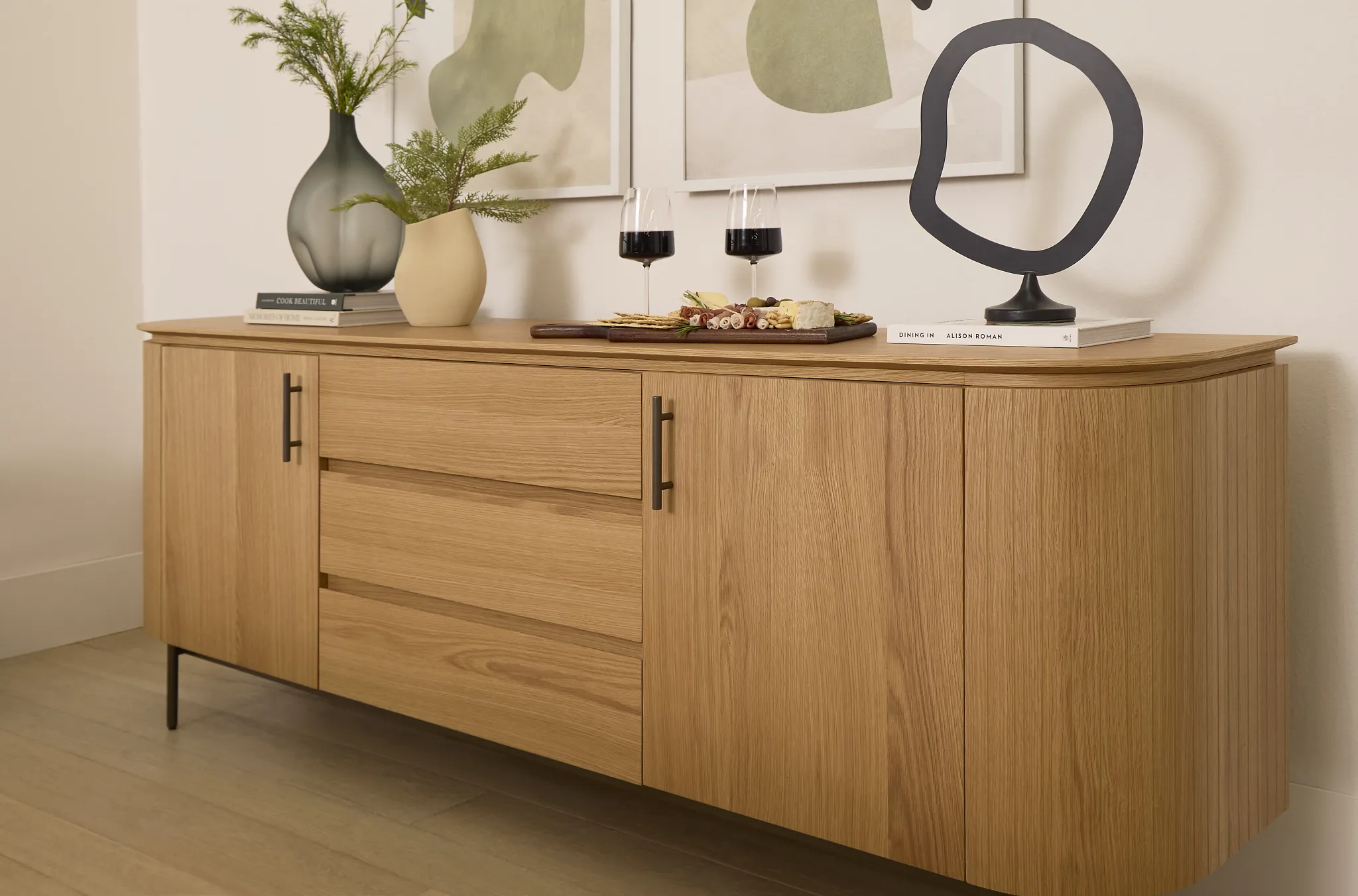 Nomad Light Tone Round Buffet