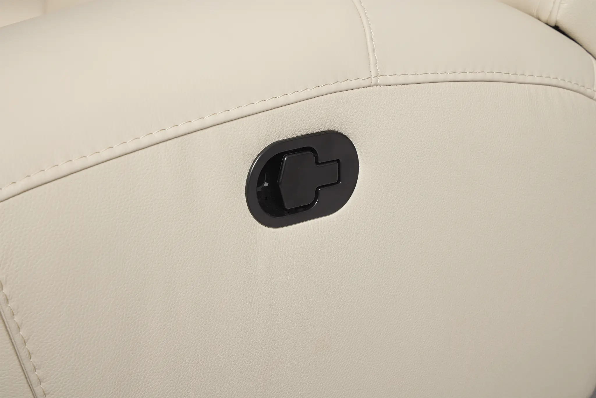 Walker Ivory Lthr/vinyl Large Dual Manually Reclining Two-arm Sectional Walker Ivory Lthr/vinyl Large Dual Manually Reclining Two-arm Sectional