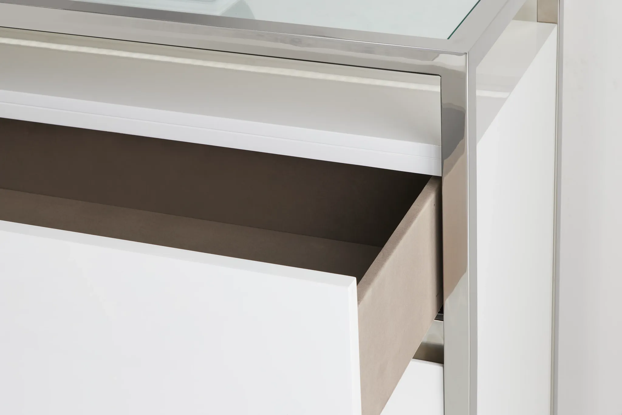 Miami White Nightstand