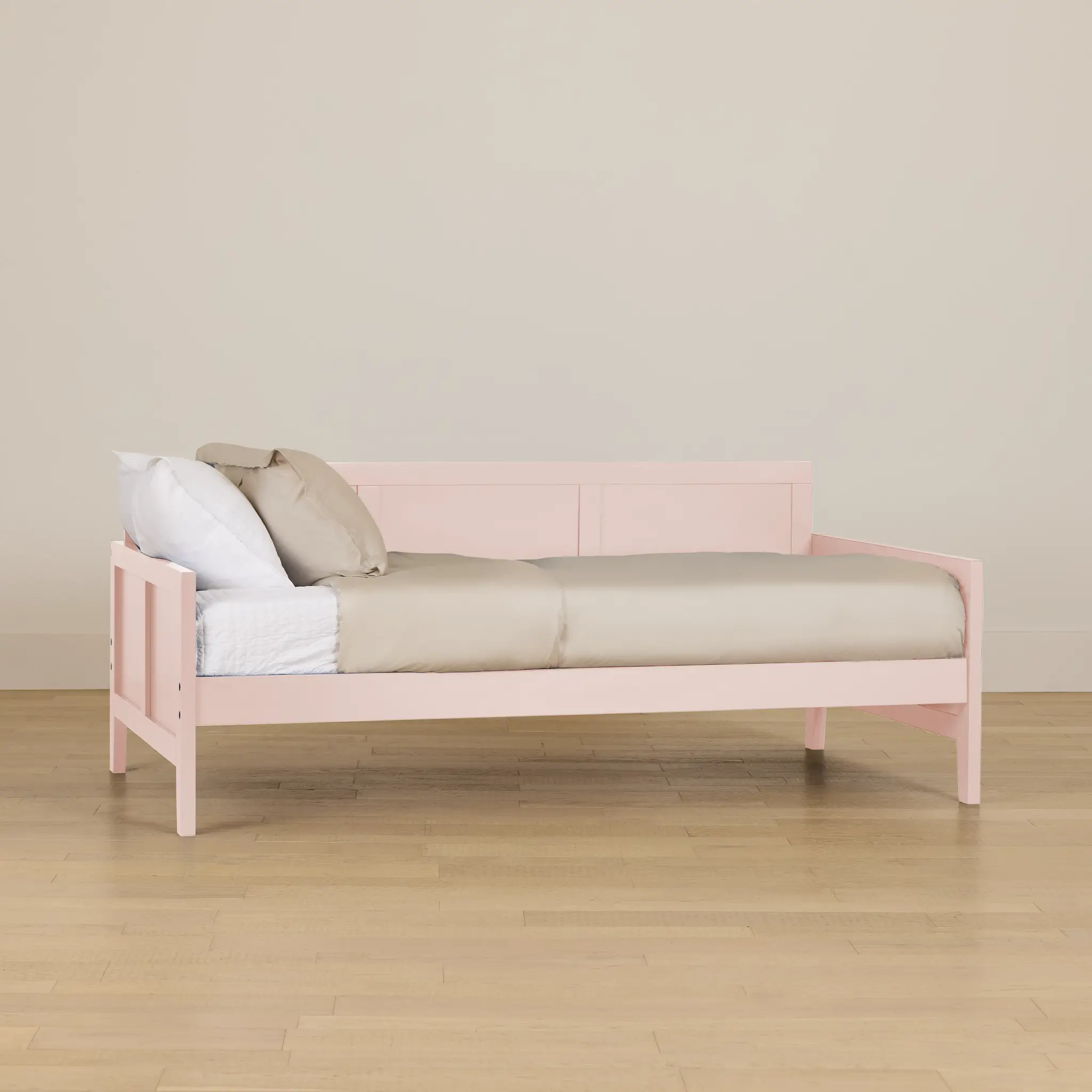 Charleston Pink Daybed Charleston Pink Daybed