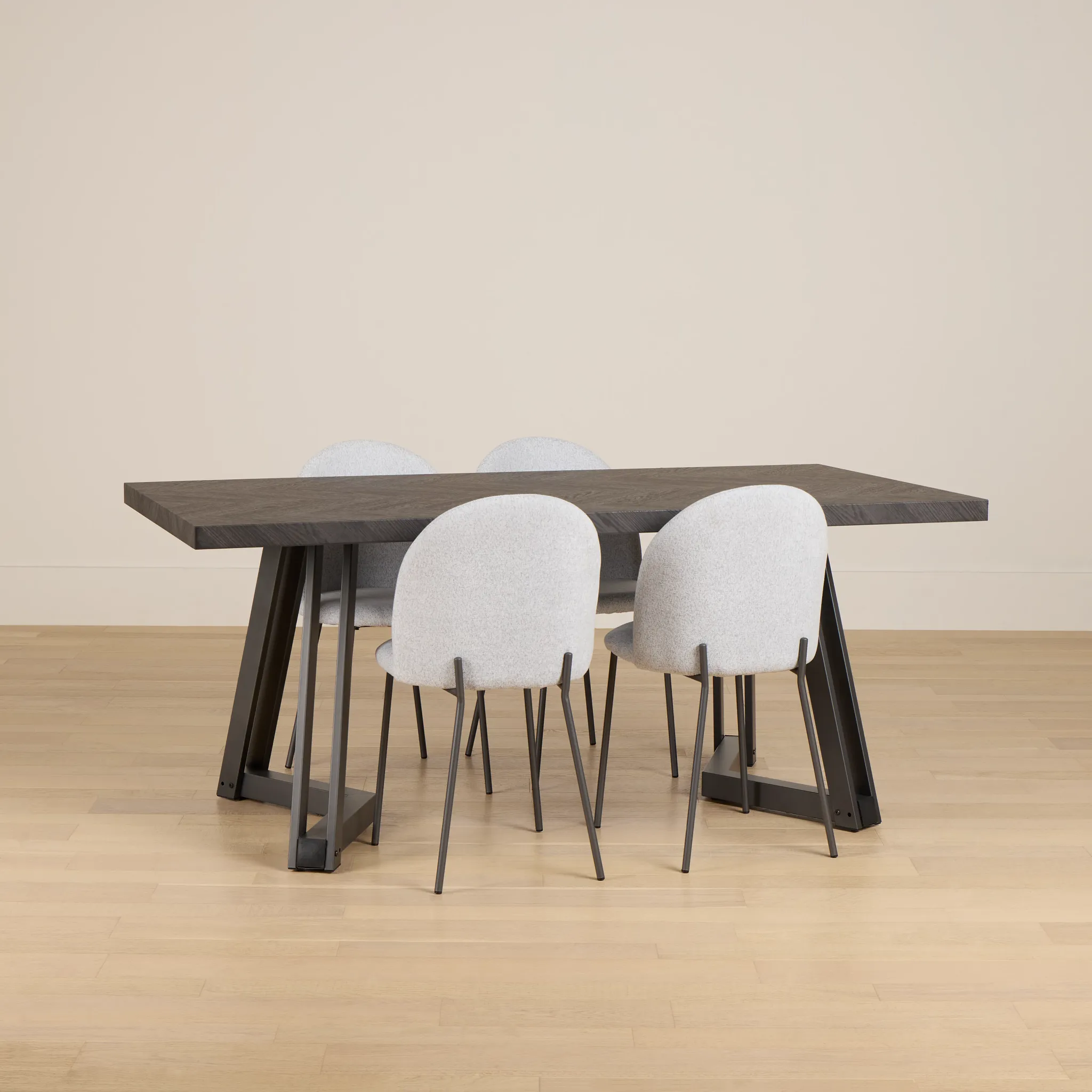 Brentwood Dark Tone Rect Table & 4 Upholstered Chairs
