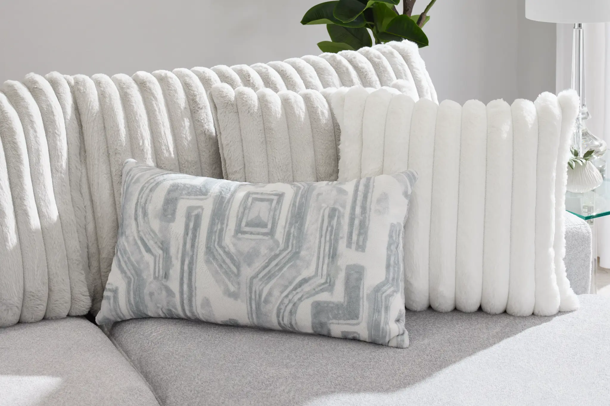 Kylie Light Gray Fabric Medium Right Chaise Sectional Kylie Light Gray Fabric Medium Right Chaise Sectional