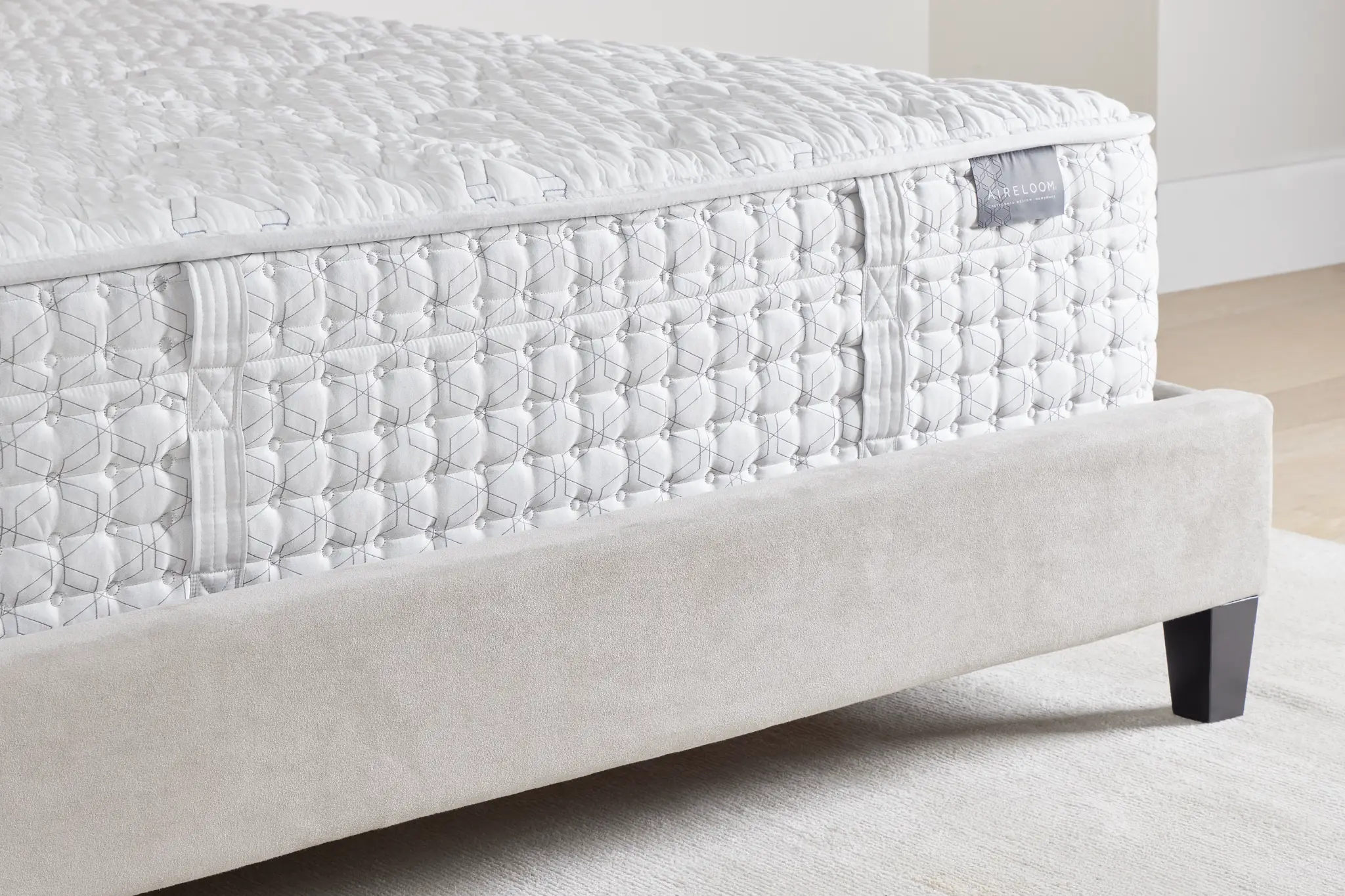 Aireloom Timeless Odyssey Streamline Firm 14" Mattress Aireloom Timeless Odyssey Streamline Firm 14" Mattress