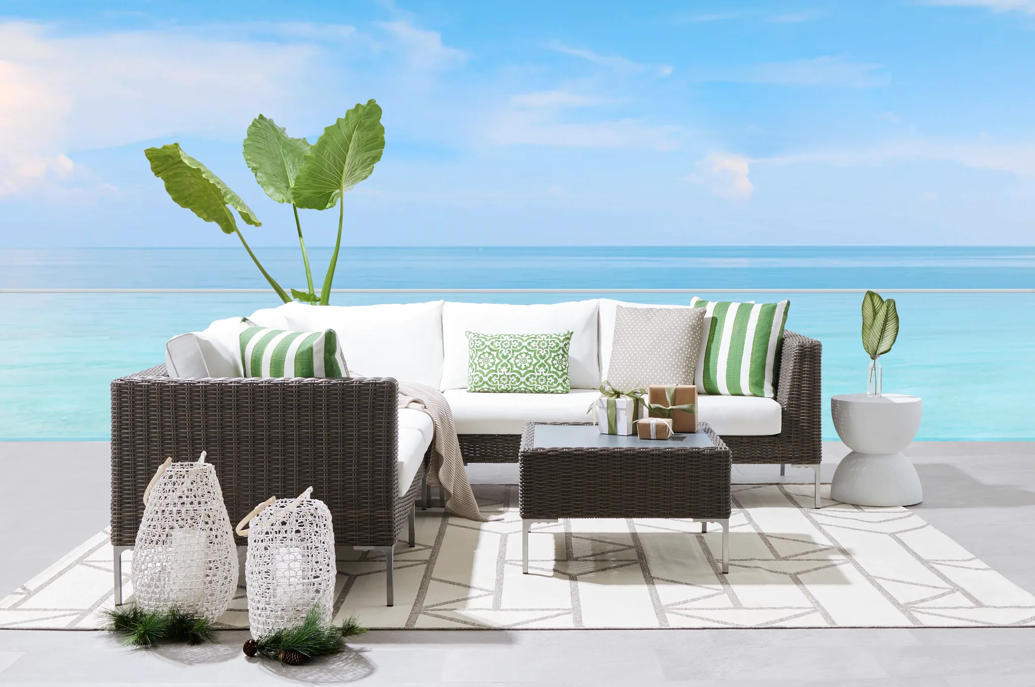 Trending Summer Color Schemes for Outdoor Living