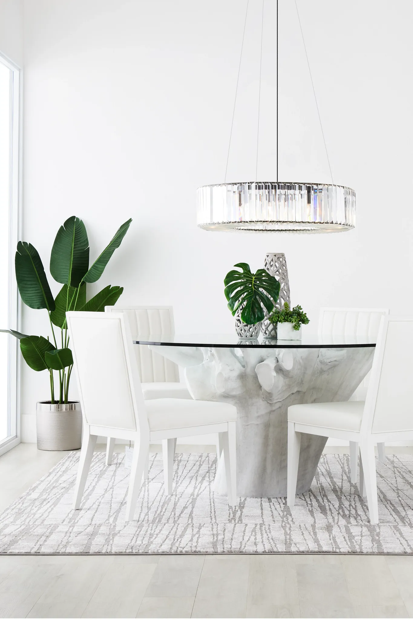 Ocean Drive Glass 60" Round Table