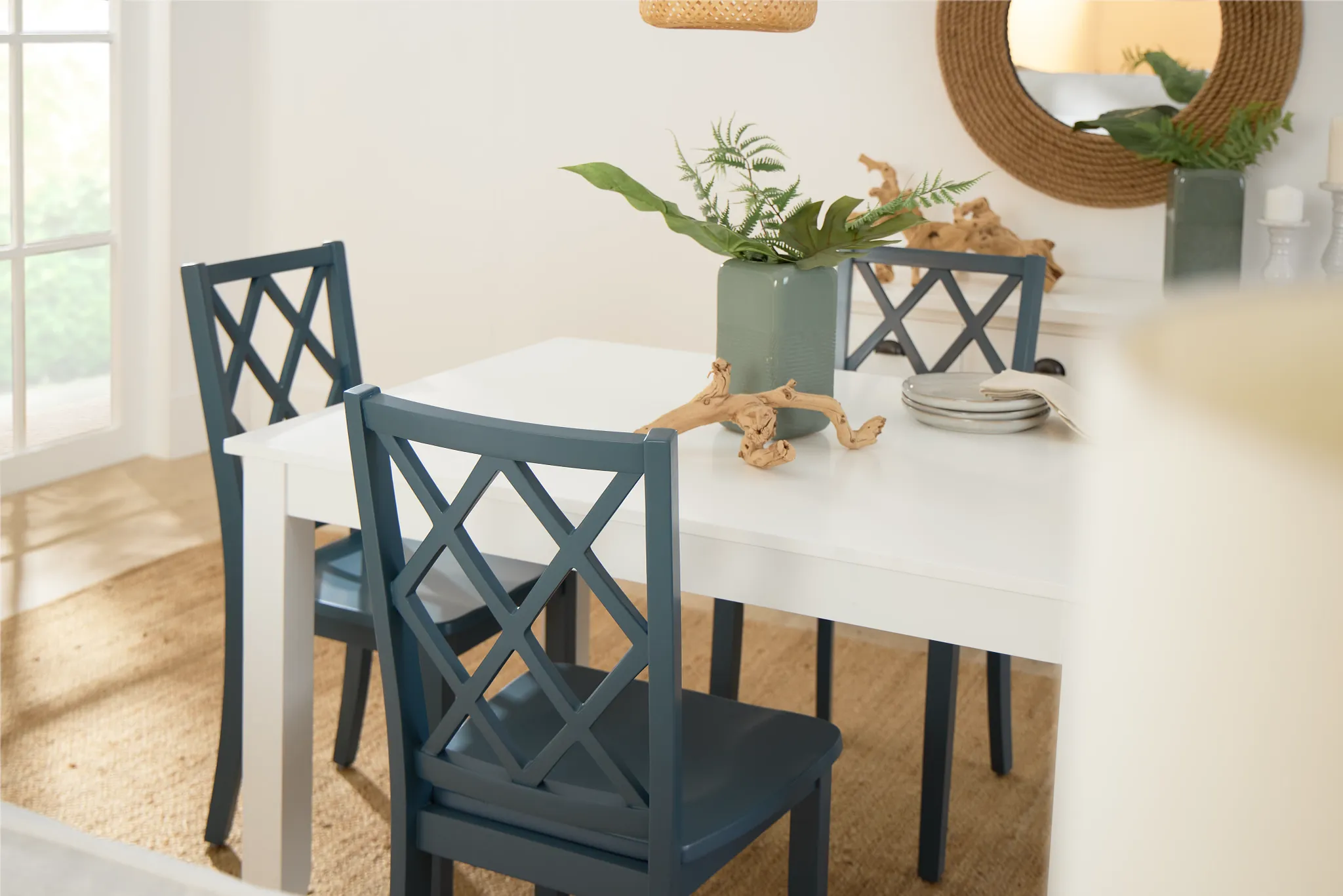 Edgartown White Rect Table & 4 Navy Wood Chairs