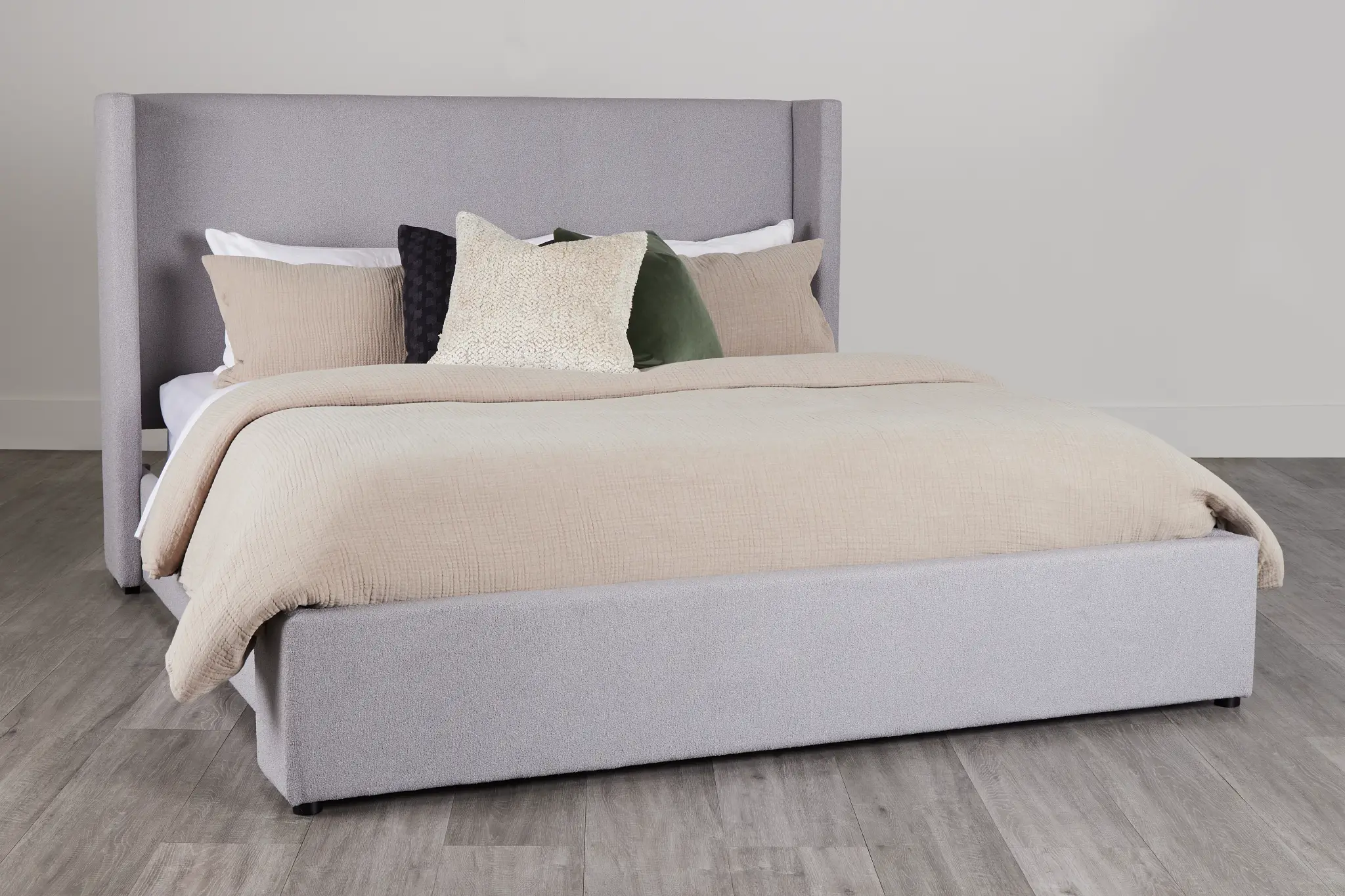 Adrian Gray Uph Shelter Bed Adrian Gray Uph Shelter Bed