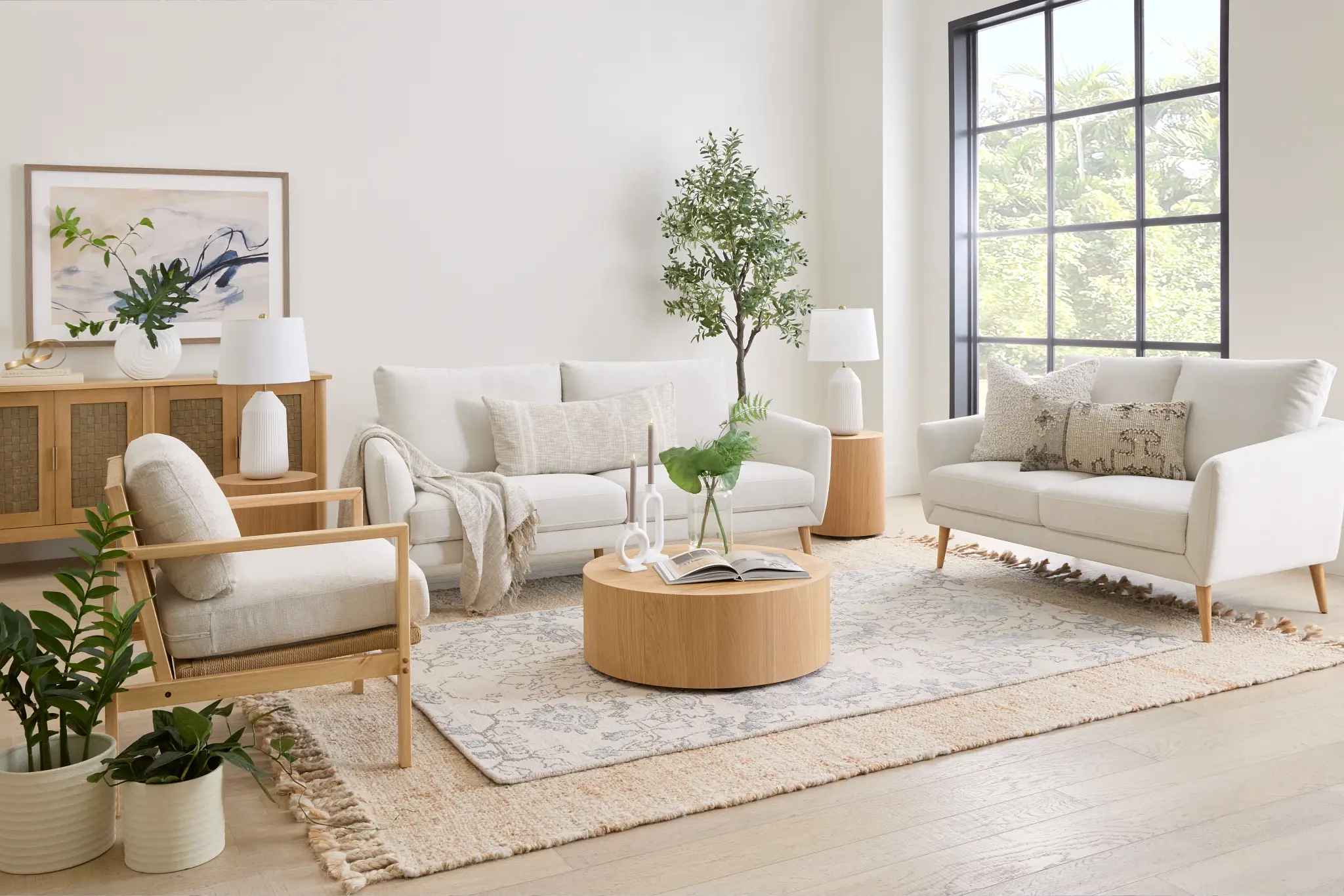 2. Sitting Room: A Cozy Retreat 2. Sitting Room: A Cozy Retreat