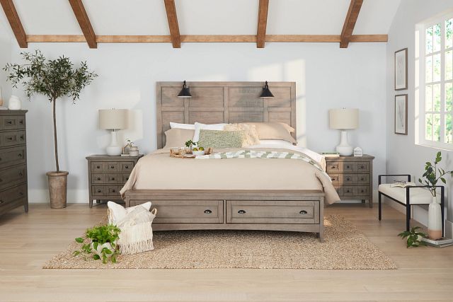 Heron Cove Light Tone Panel Bed With Lights And Bench