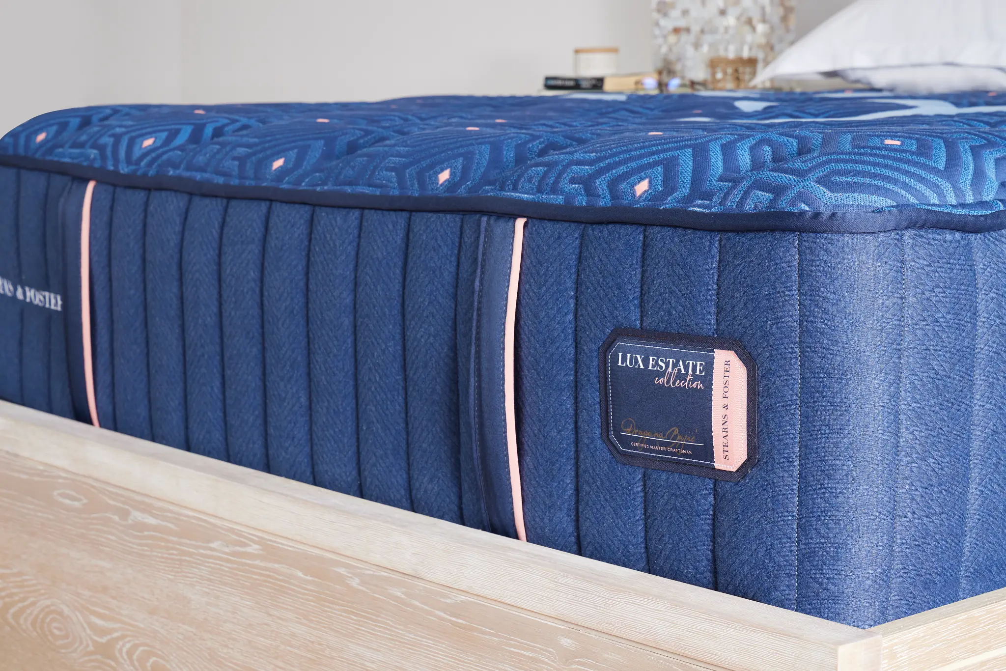 Stearns & Foster Lux Estate Medium 14.5" Tight Top Mattress Stearns & Foster Lux Estate Medium 14.5" Tight Top Mattress