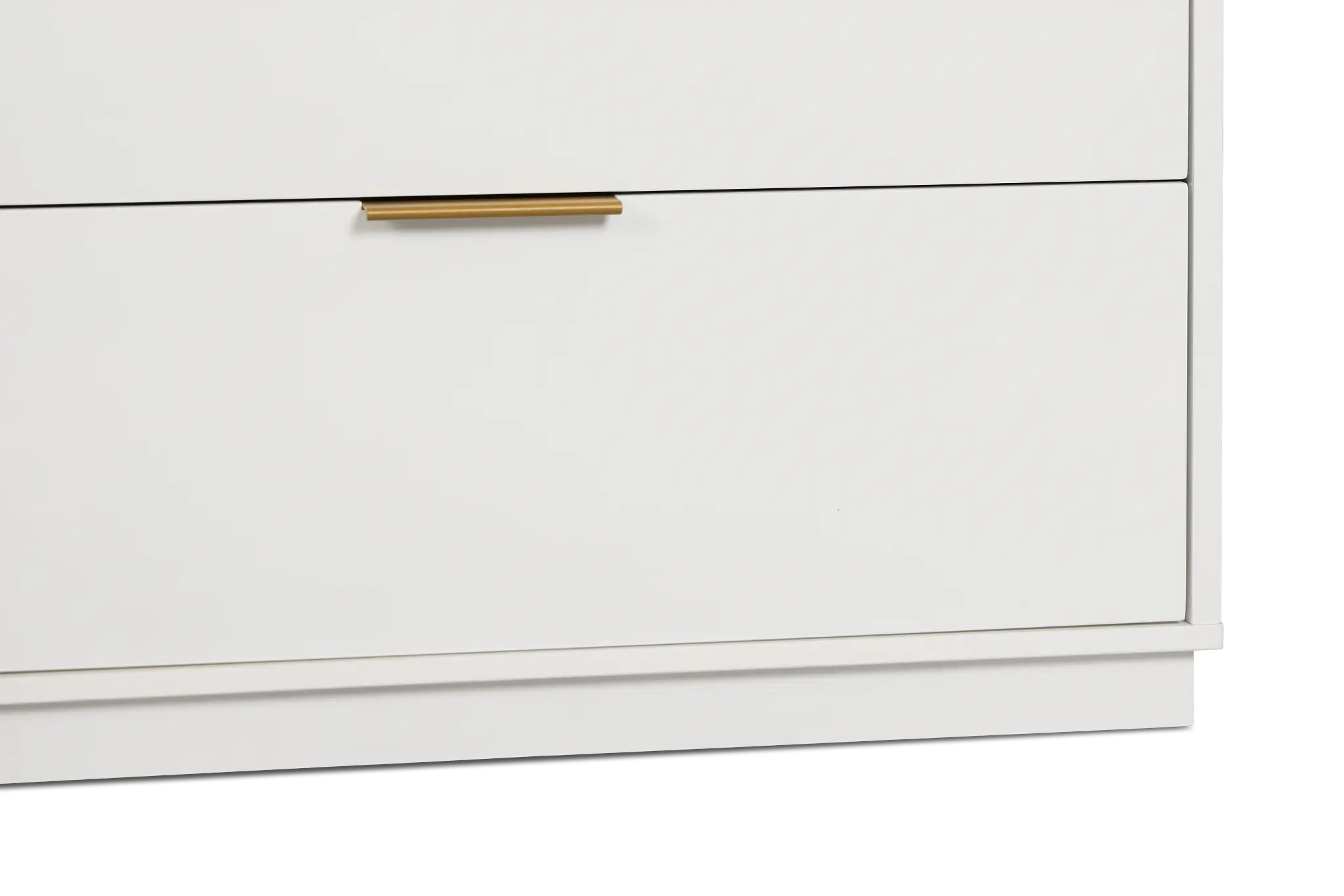 Kate White 4-drawer Dresser Kate White 4-drawer Dresser