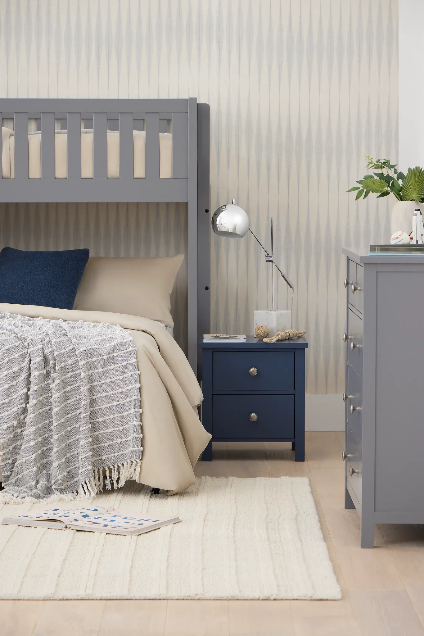 Charleston Dark Blue 2-drawer Nightstand