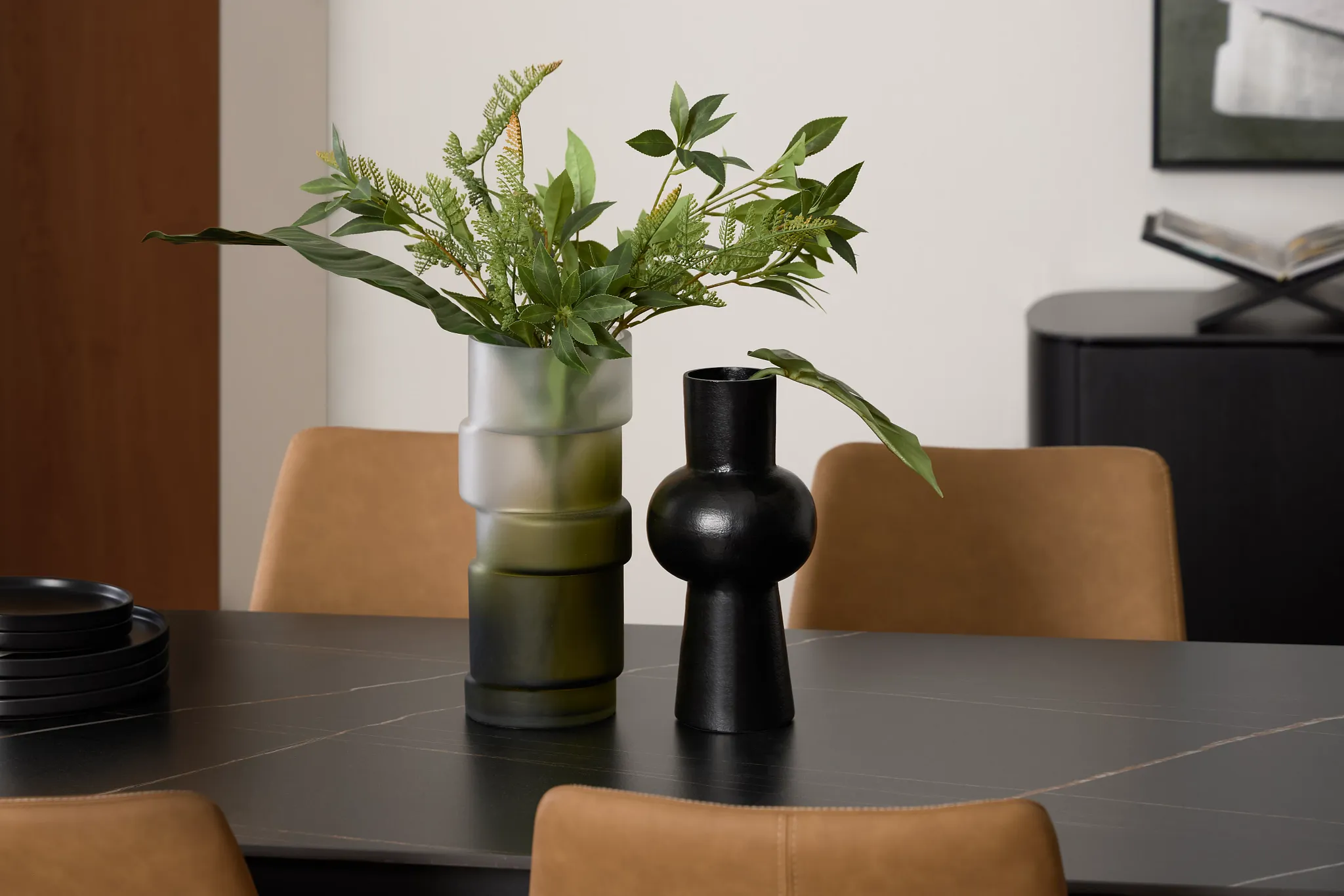 Cansu Black Medium Vase