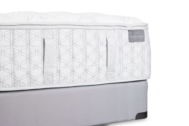 Aireloom Timeless Odyssey Luxetop M2 Plush Mattress Set