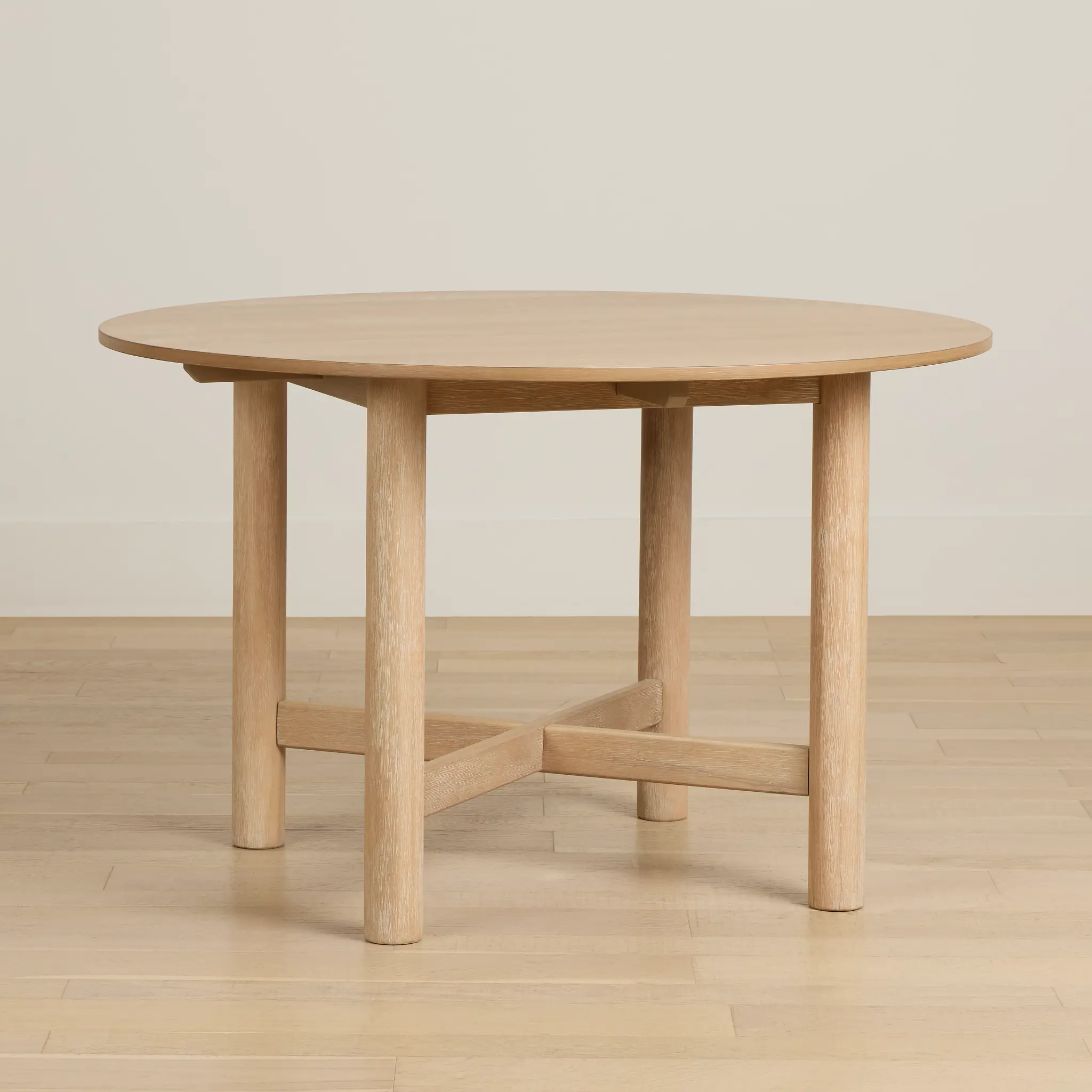 Taylor Light Tone Round Table Taylor Light Tone Round Table