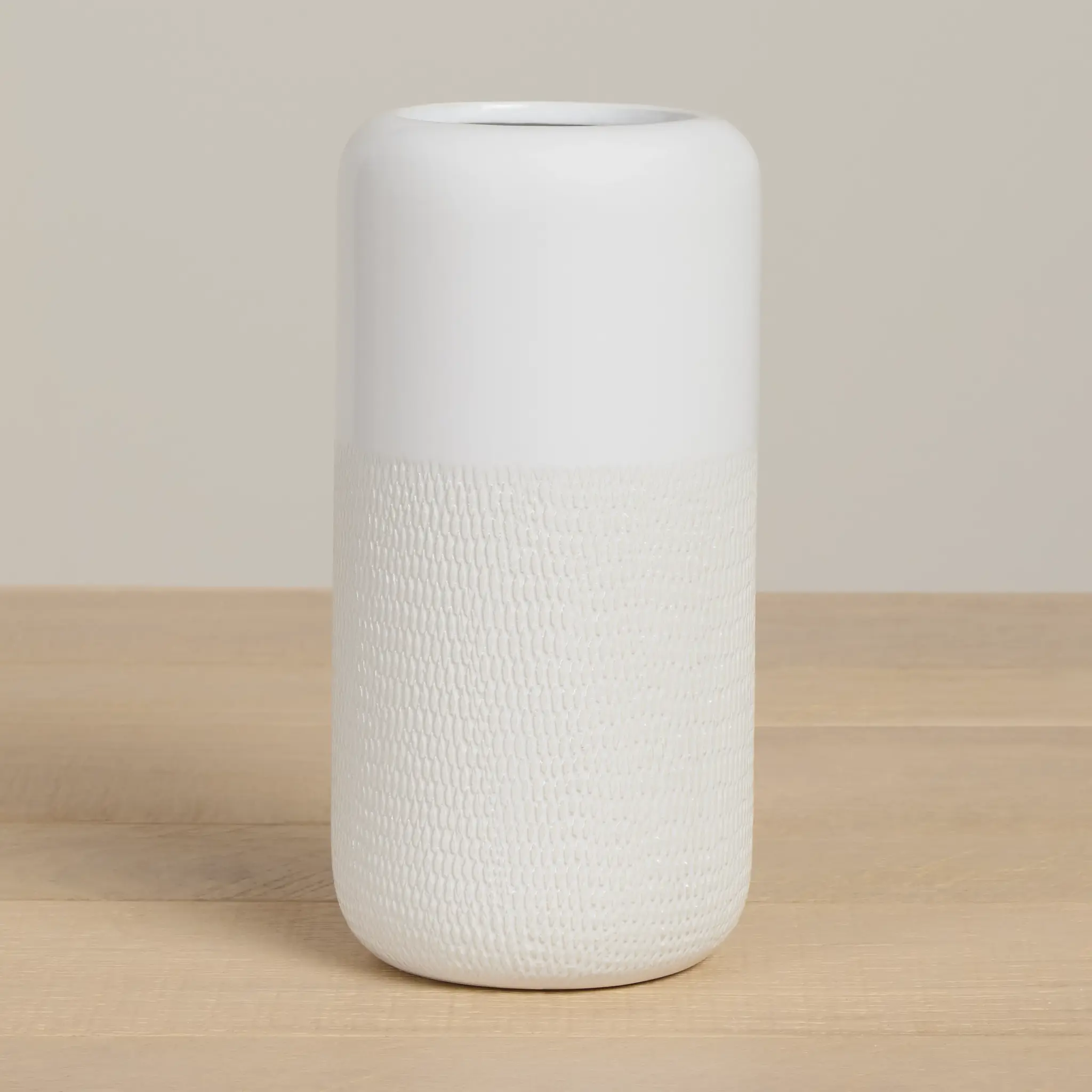 Augi White Medium Vase Augi White Medium Vase