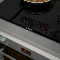 Bosch 500 Series Stainless Steel 24" Single Electric Oven