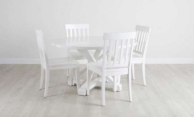 Nantucket White Round Table & 4 White Wood Chairs (0)
