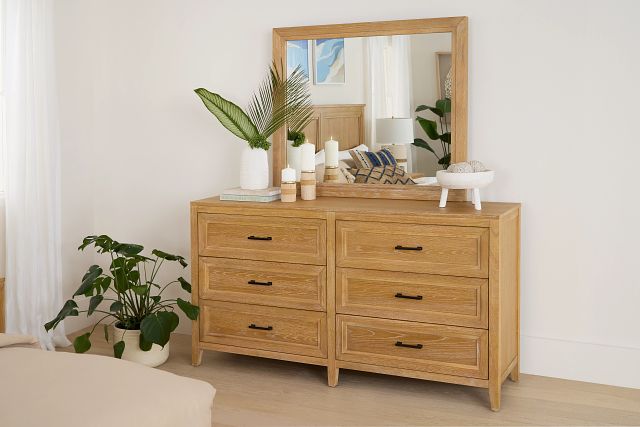 Nantucket Light Tone Dresser & Mirror