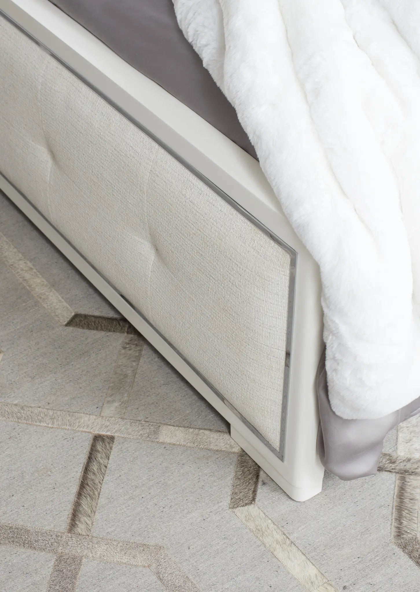 Ocean Drive White Uph Panel Bed Ocean Drive White Uph Panel Bed