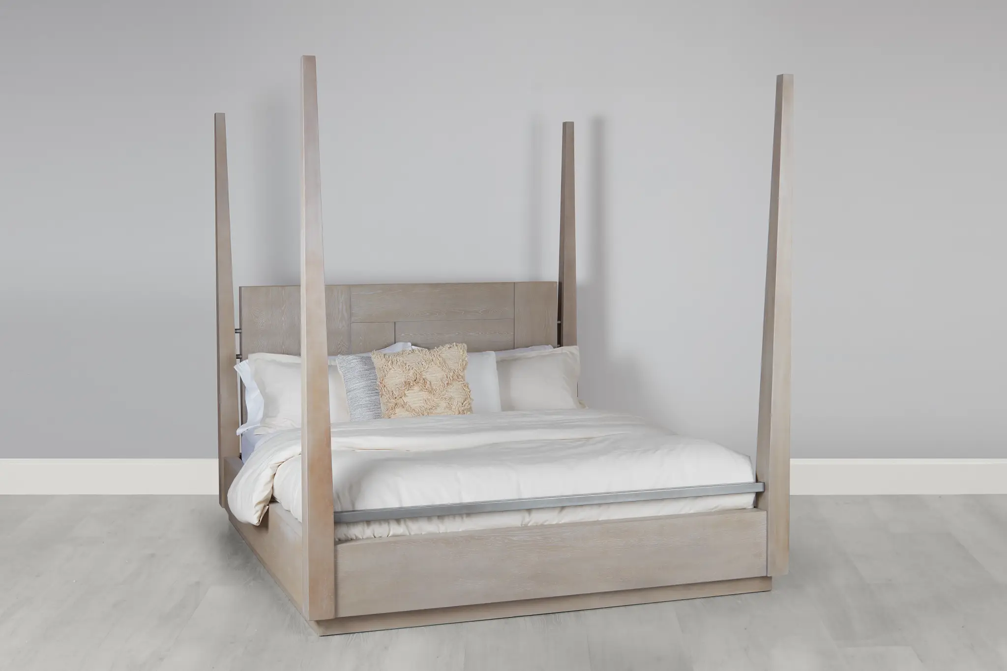 Destination Light Tone Poster Bed Destination Light Tone Poster Bed