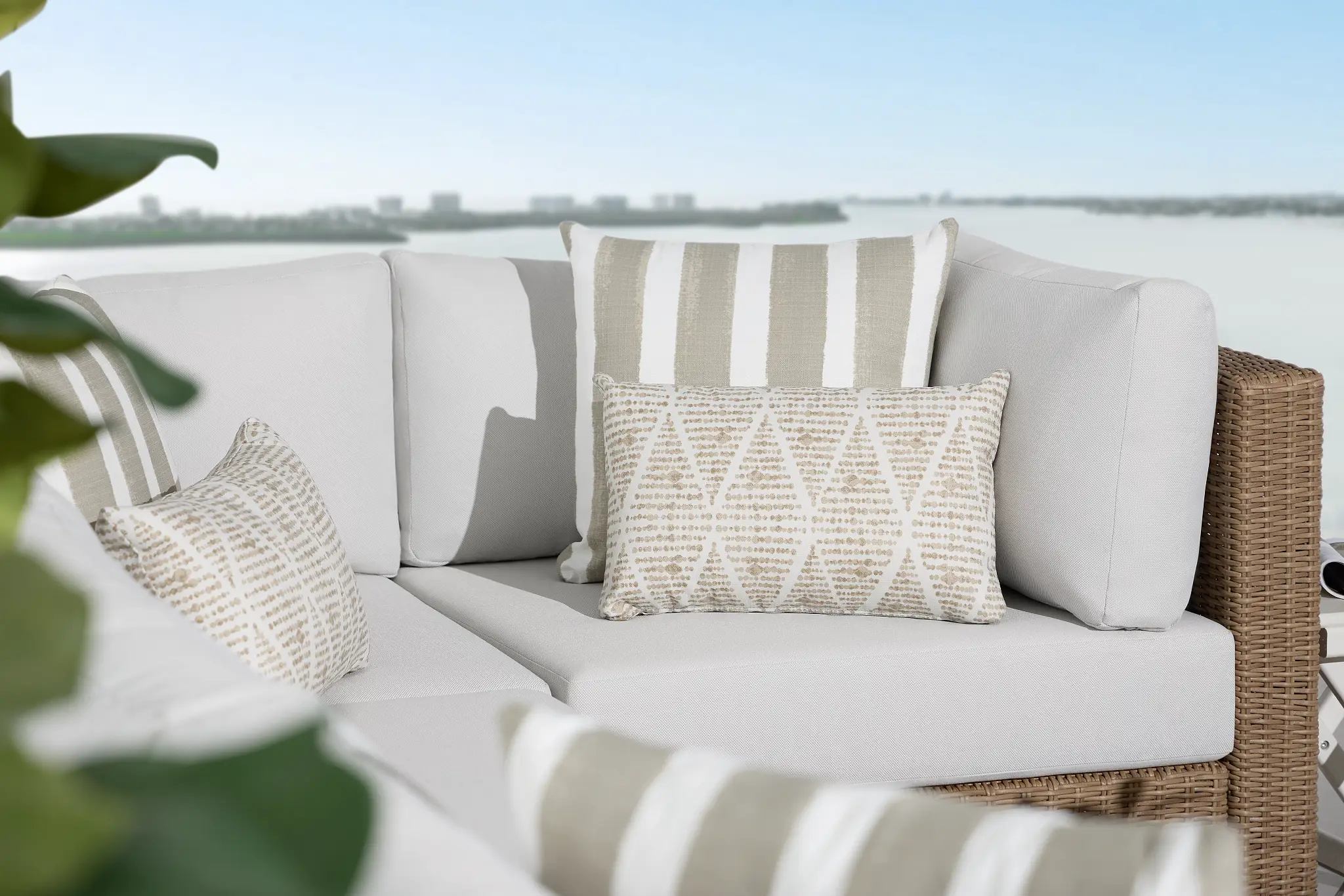 Montecito Light Tone 5-piece Modular Sectional With Light Beige Cushion Montecito Light Tone 5-piece Modular Sectional With Light Beige Cushion