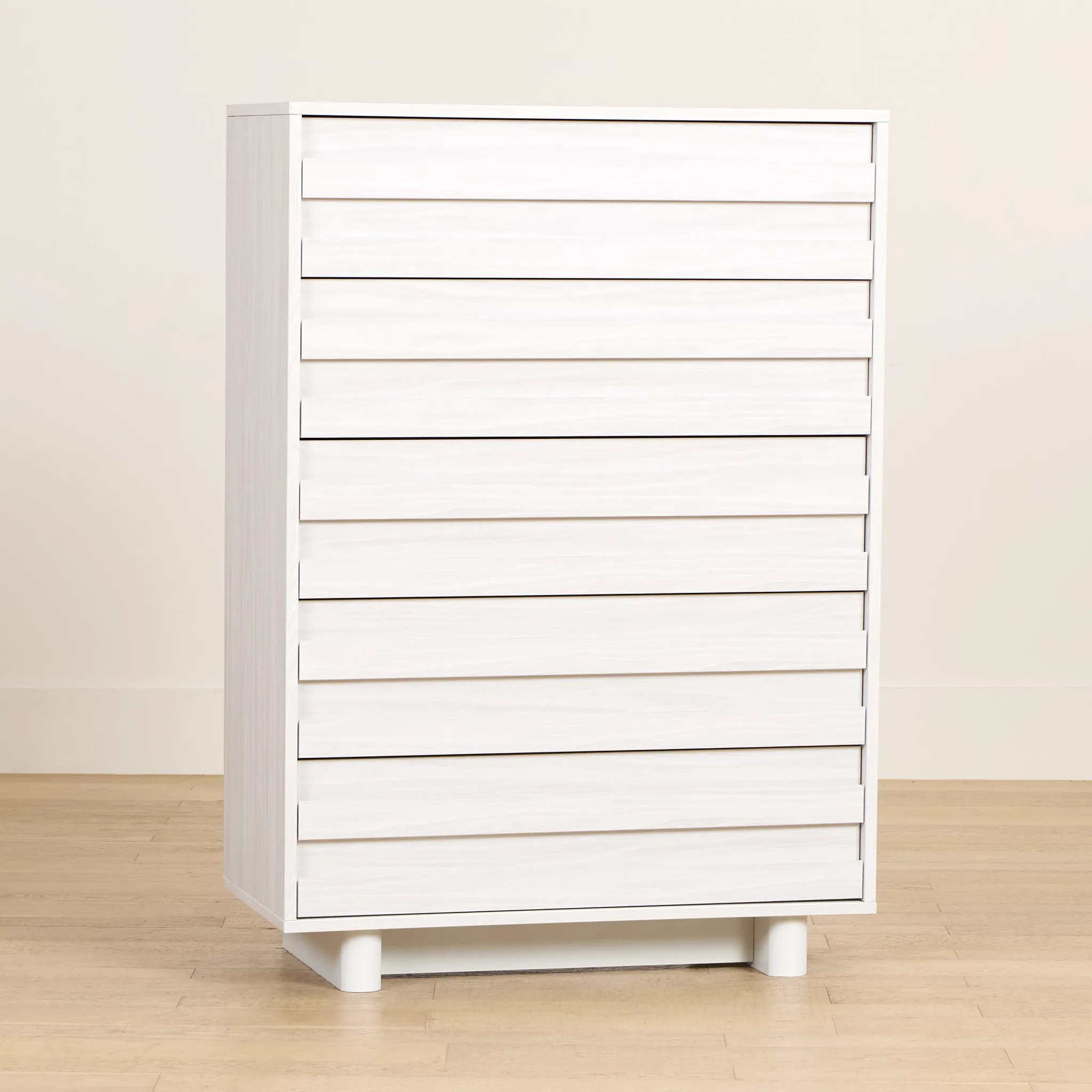 Everett White 5-drawer Chest