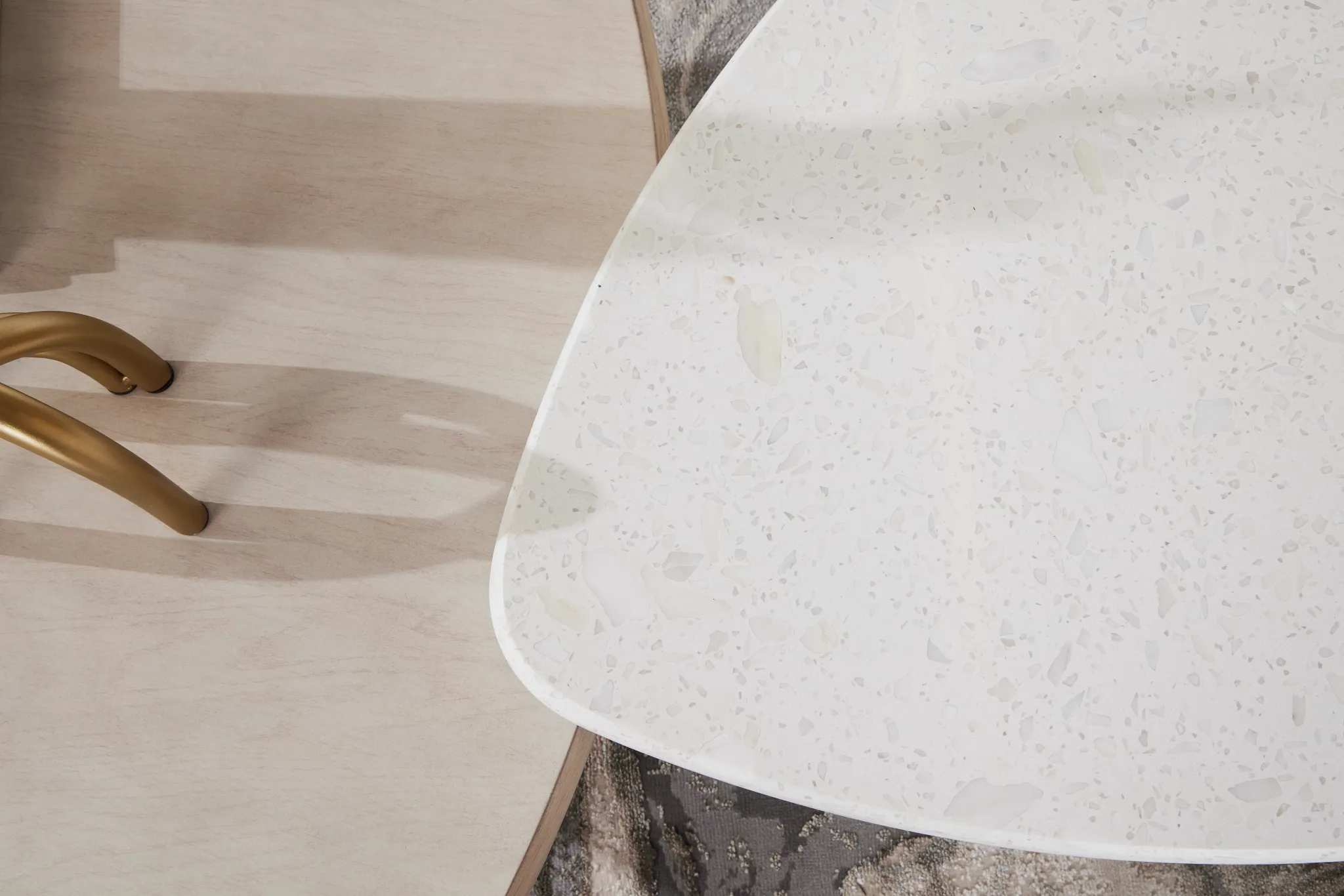 Marseilles Two-tone Bunching Cocktail Table