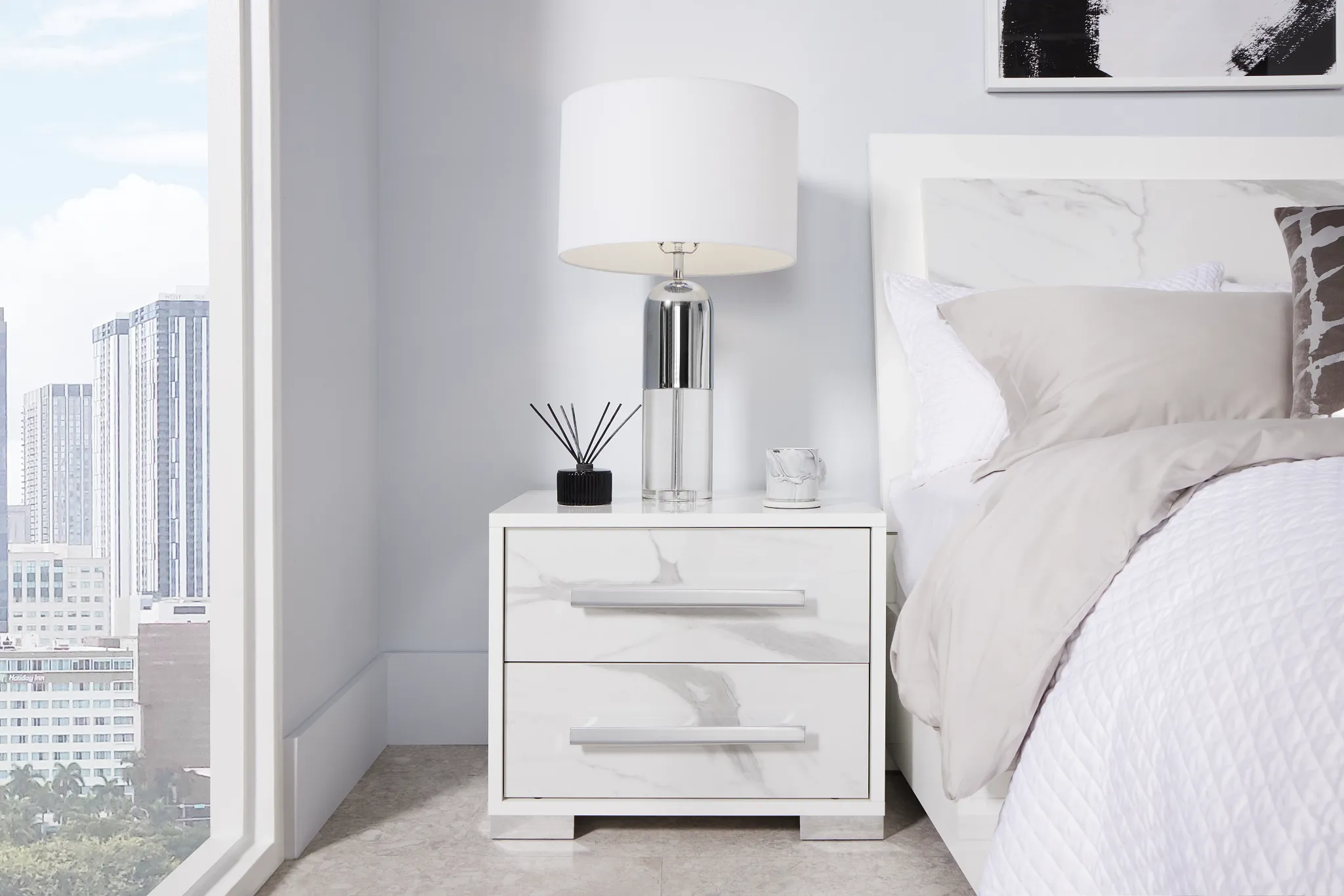 Modena White Nightstand