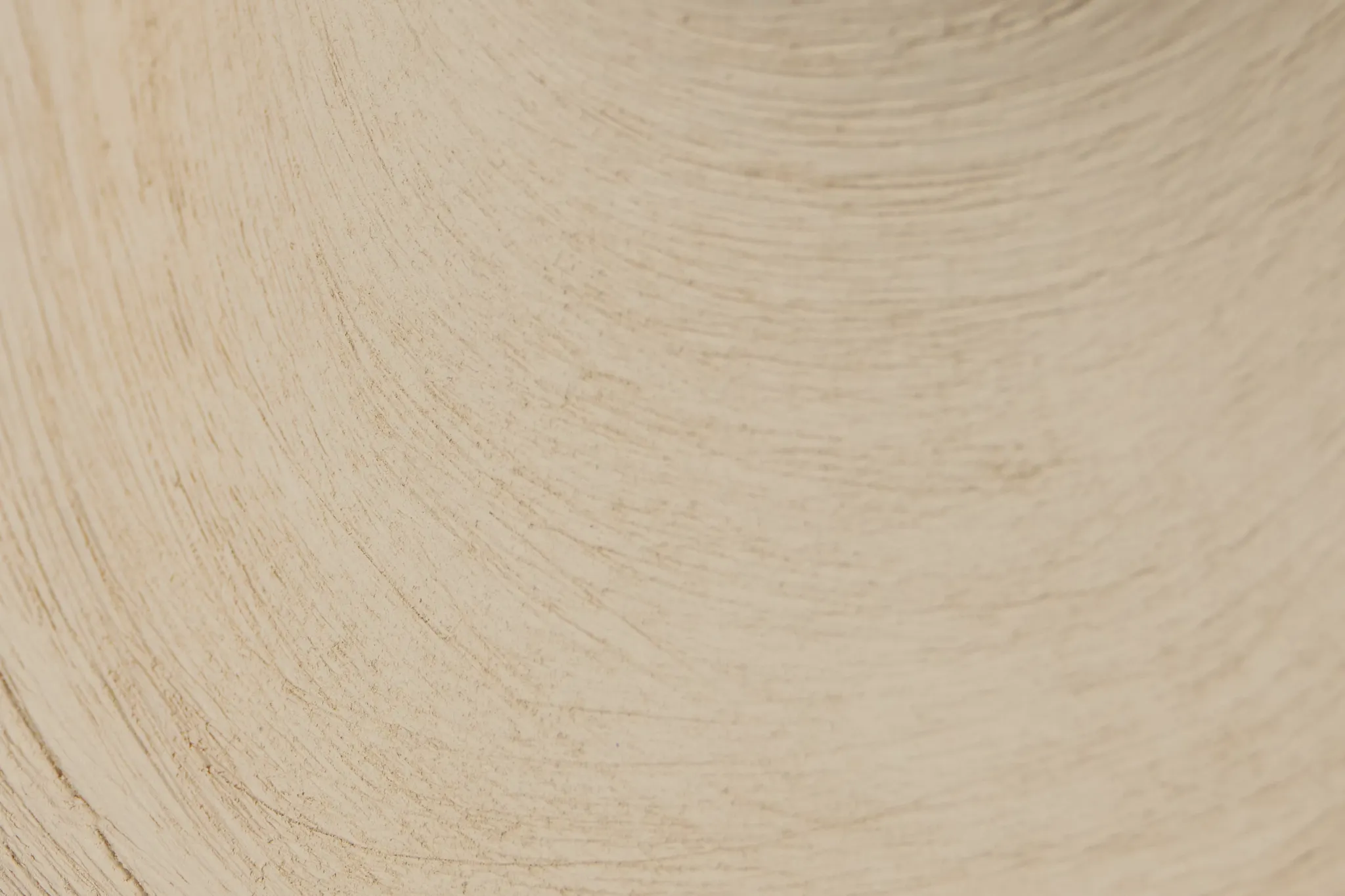 Siry Ivory Short Sculpture