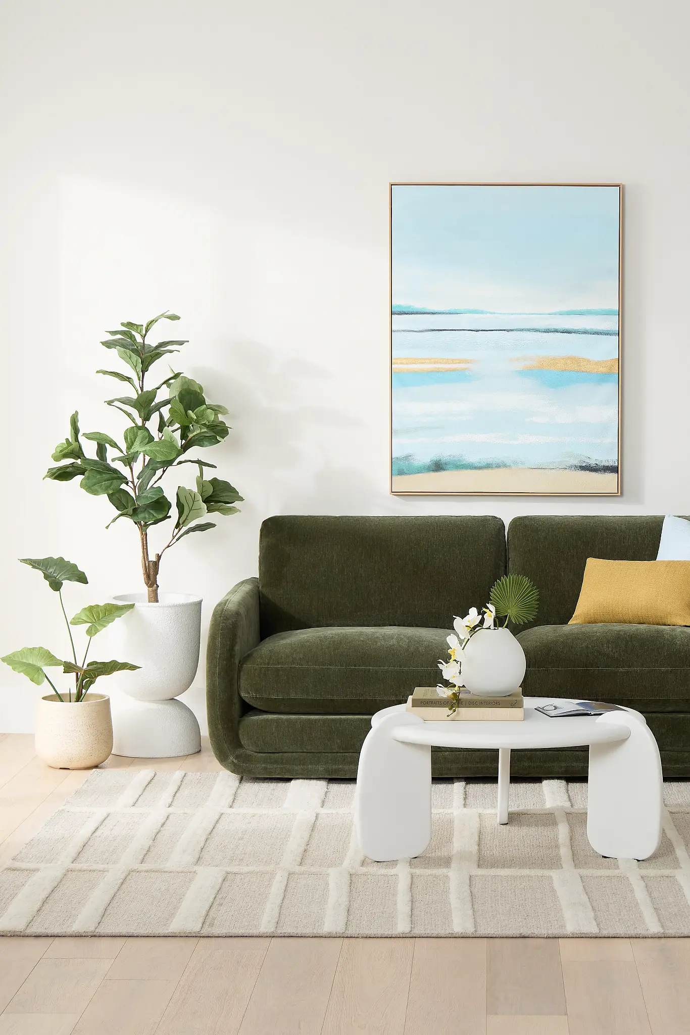 How to Choose Furniture for Small Spaces