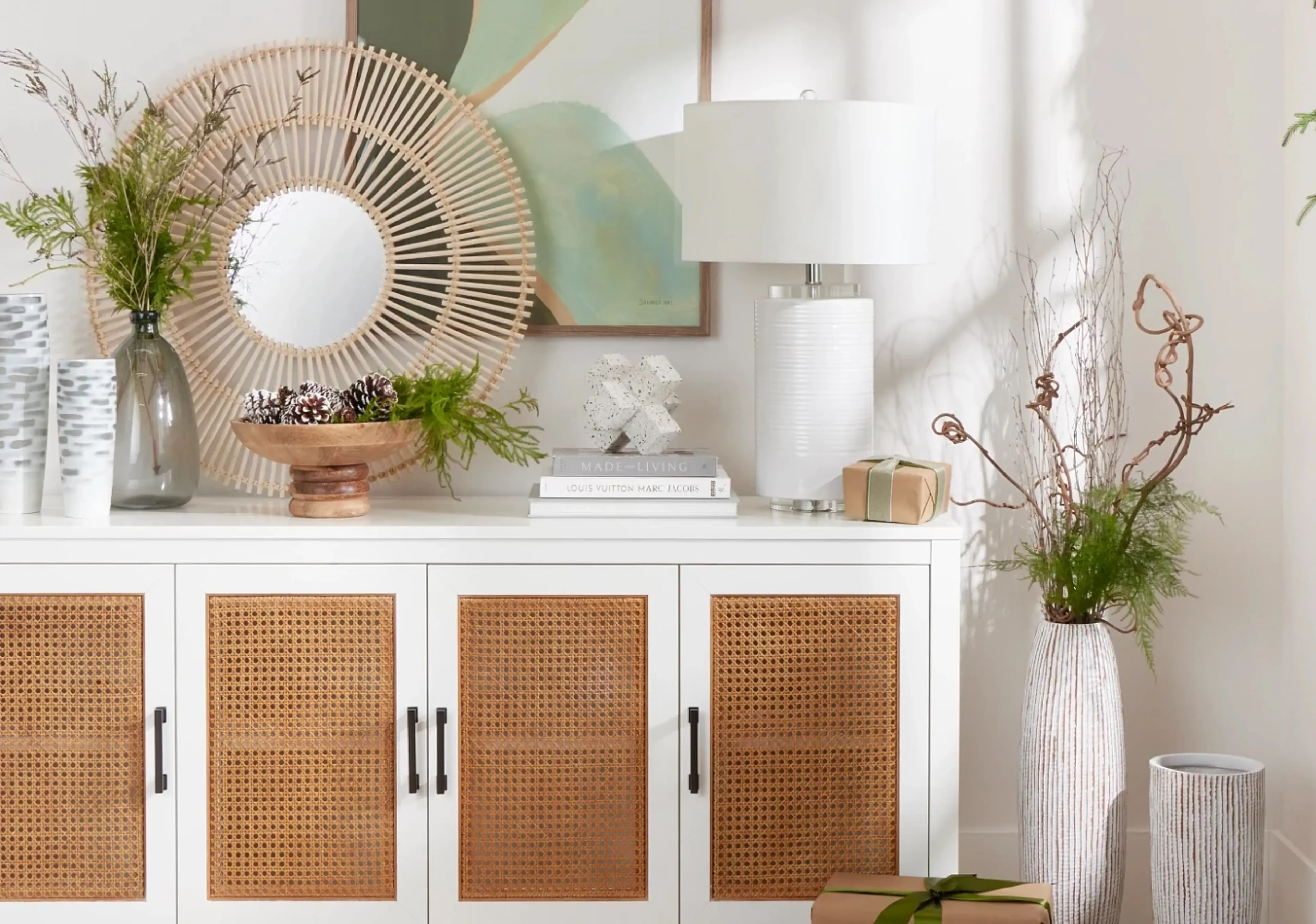 Unlocking the Elegance: The Wonders of a Credenza 