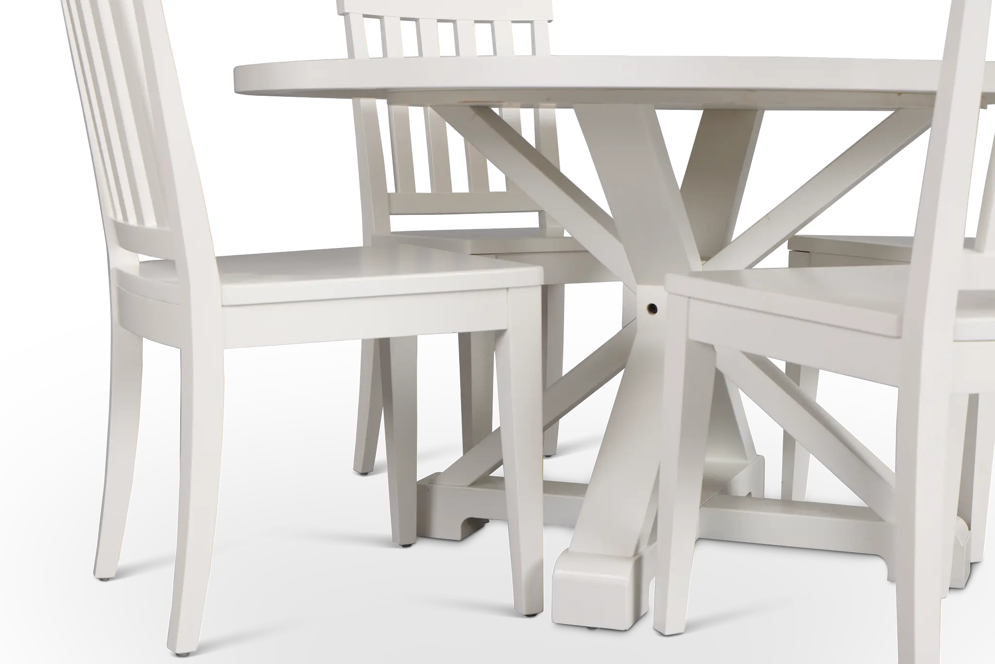Nantucket White Round Table & 4 White Wood Chairs Nantucket White Round Table & 4 White Wood Chairs