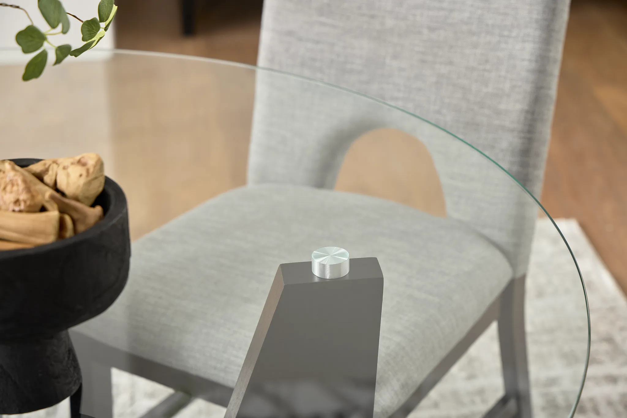Oxford Glass Round Table