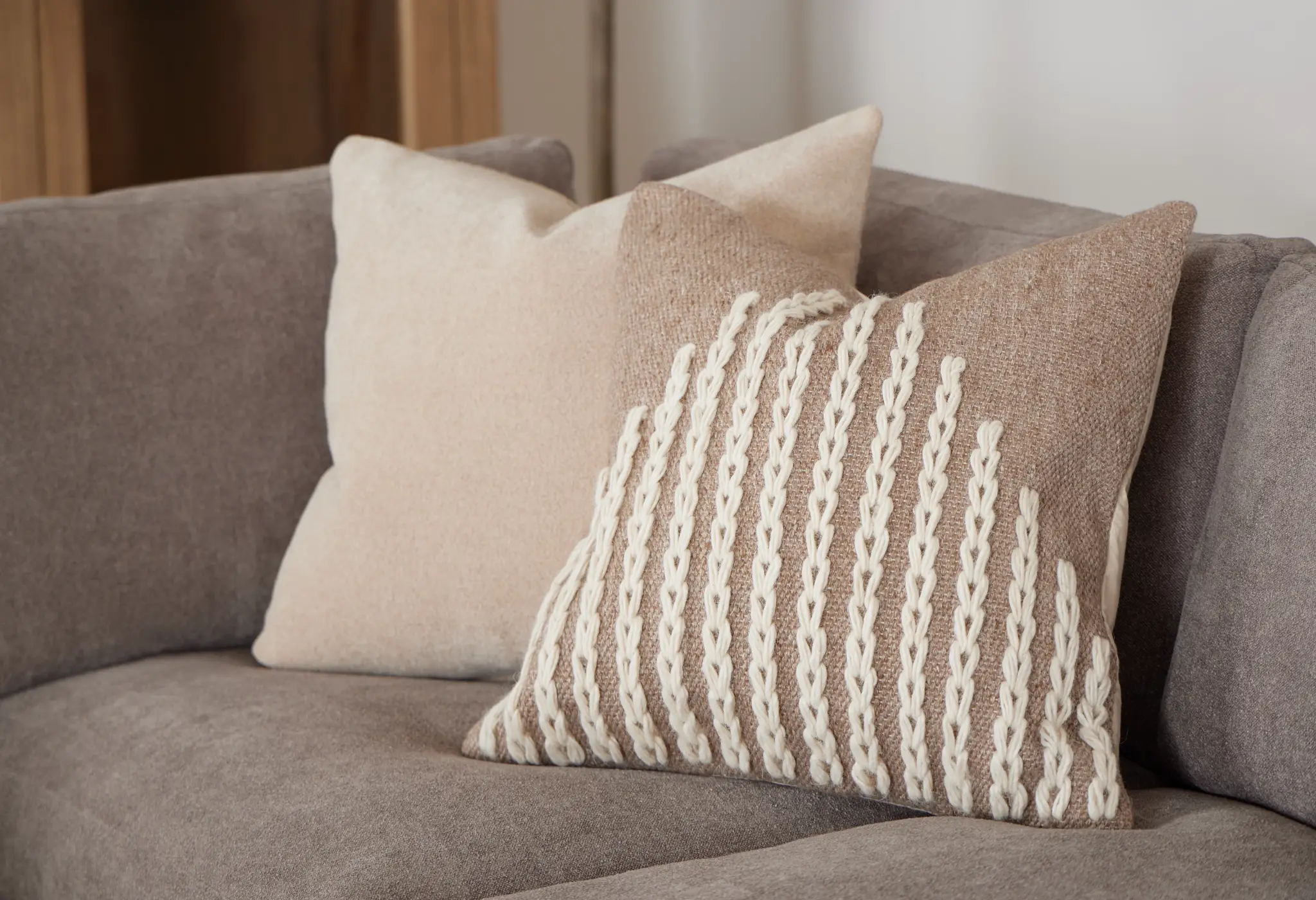 Jade Ivory 22" Accent Pillow Jade Ivory 22" Accent Pillow