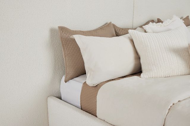 Costa White Uph Spread Bed