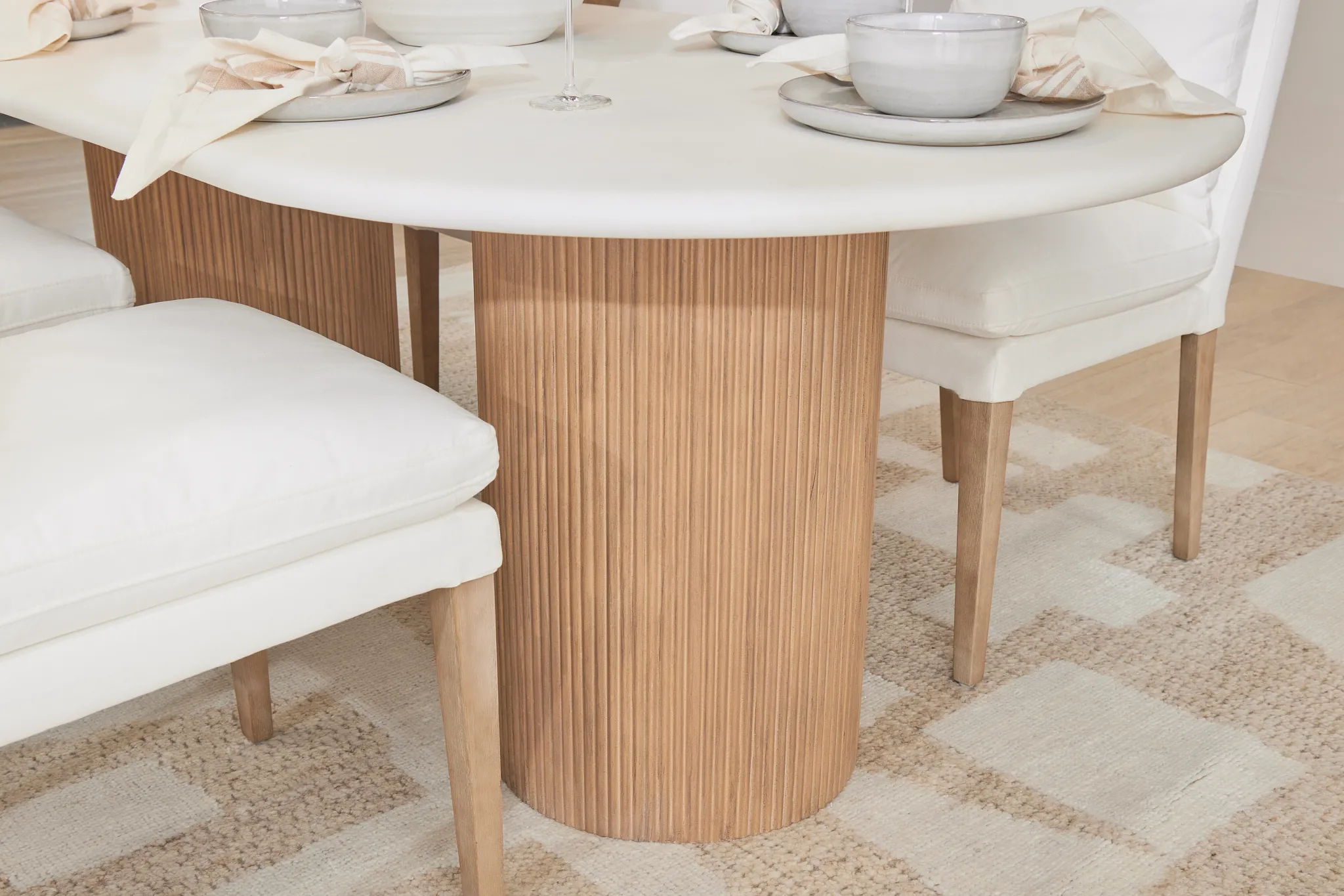 Bryant White Oval Table & 4 Upholstered Chairs