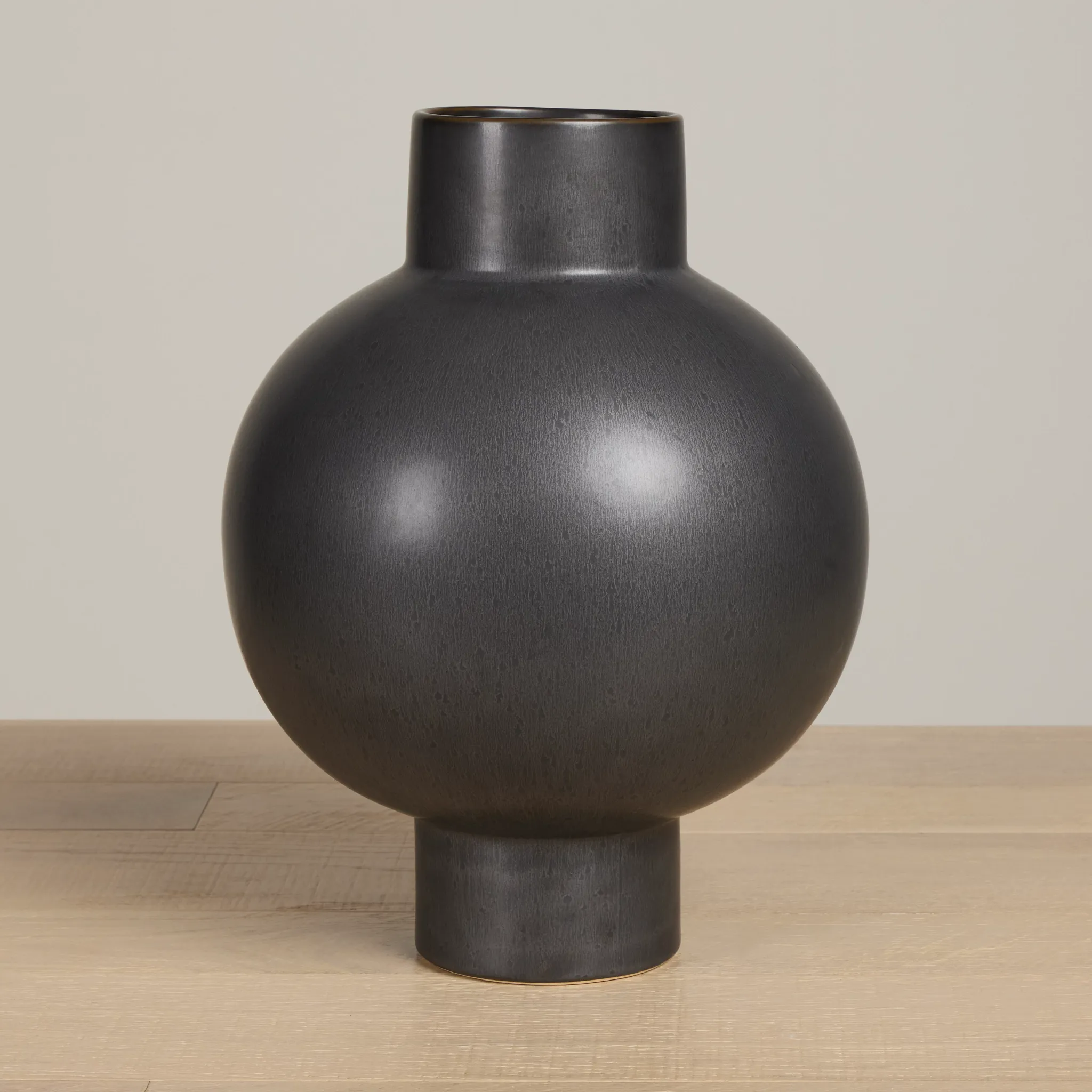 Doni Black Large Vase