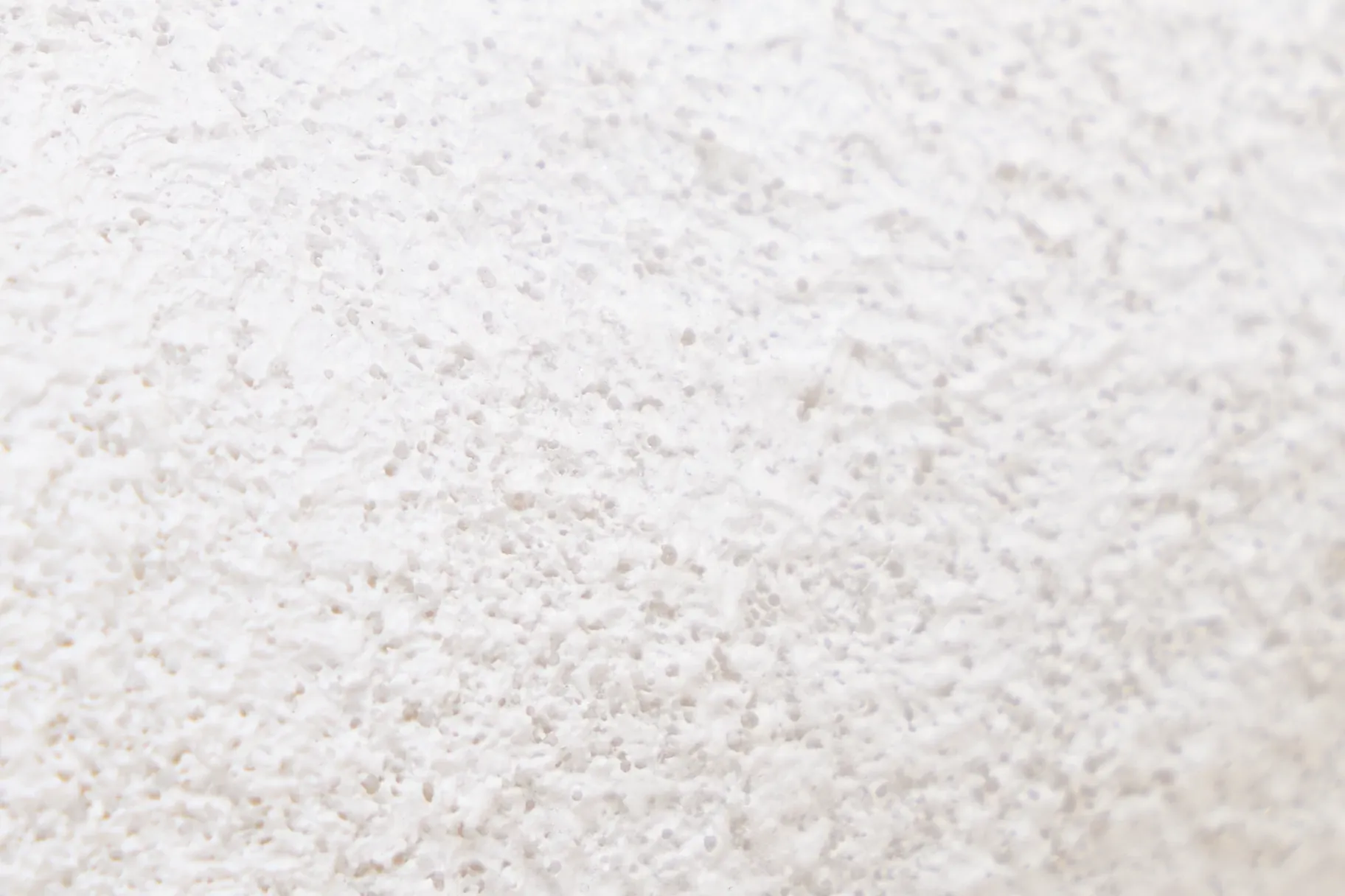 Damla White Resin Sculpture