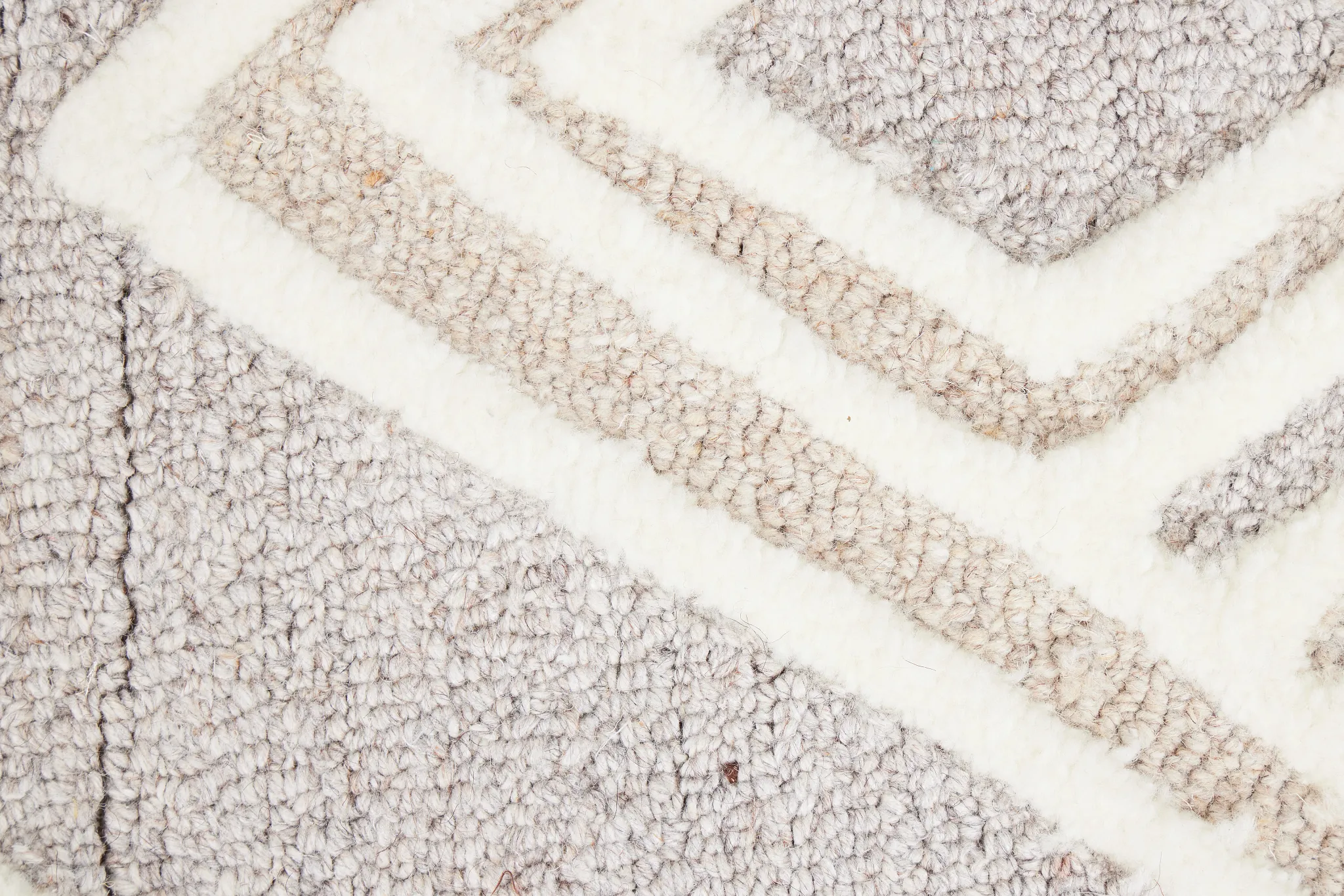 Montal Light Gray 8x10 Area Rug