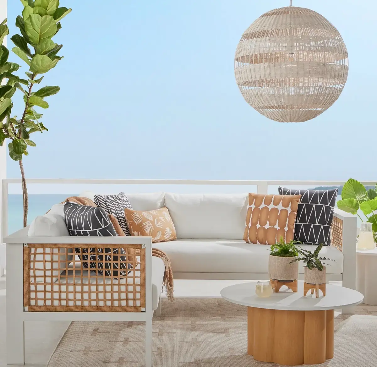 Large Backyard Layouts for Zoned Living Large Backyard Layouts for Zoned Living