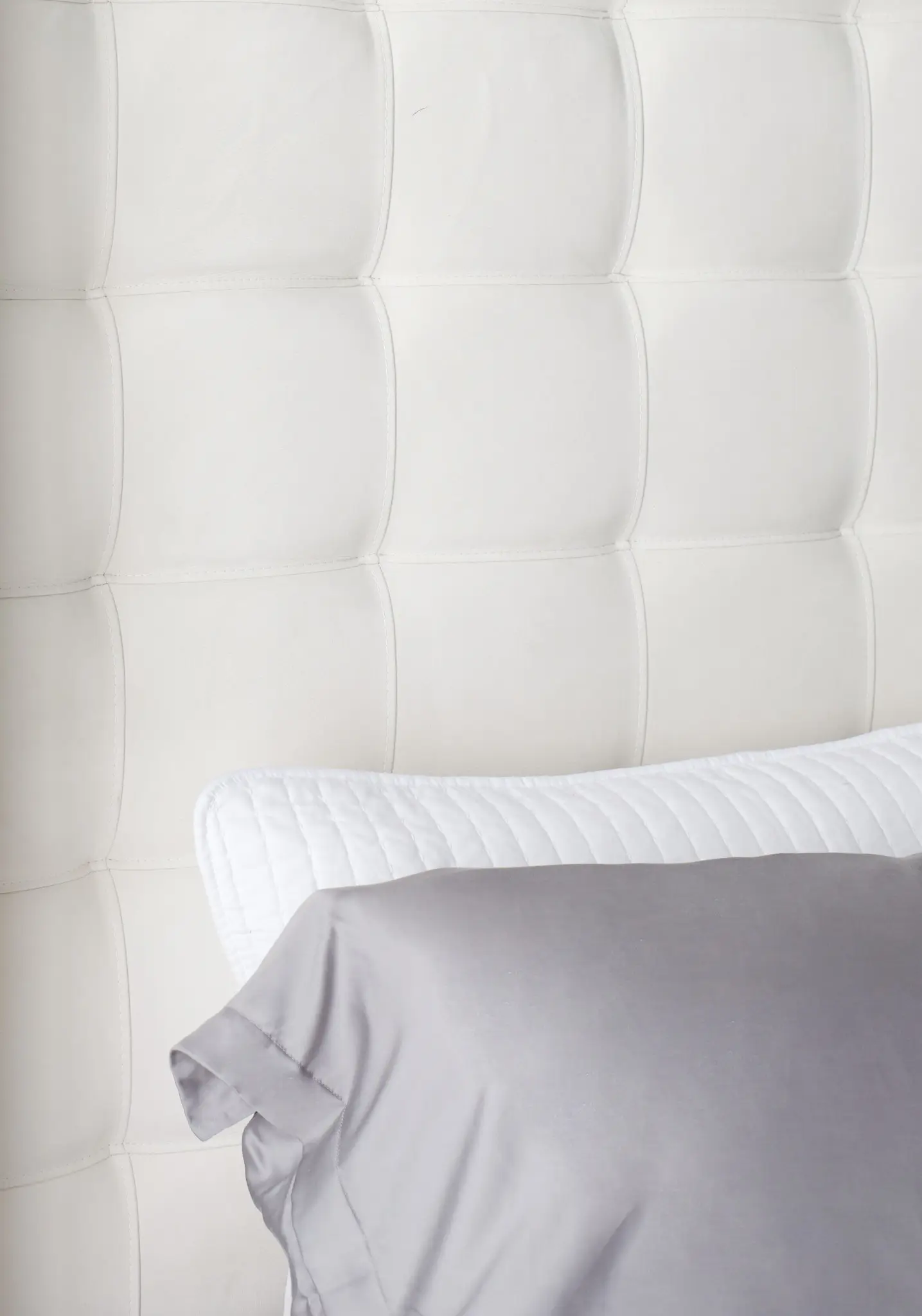 Marco White Uph Platform Bed Marco White Uph Platform Bed