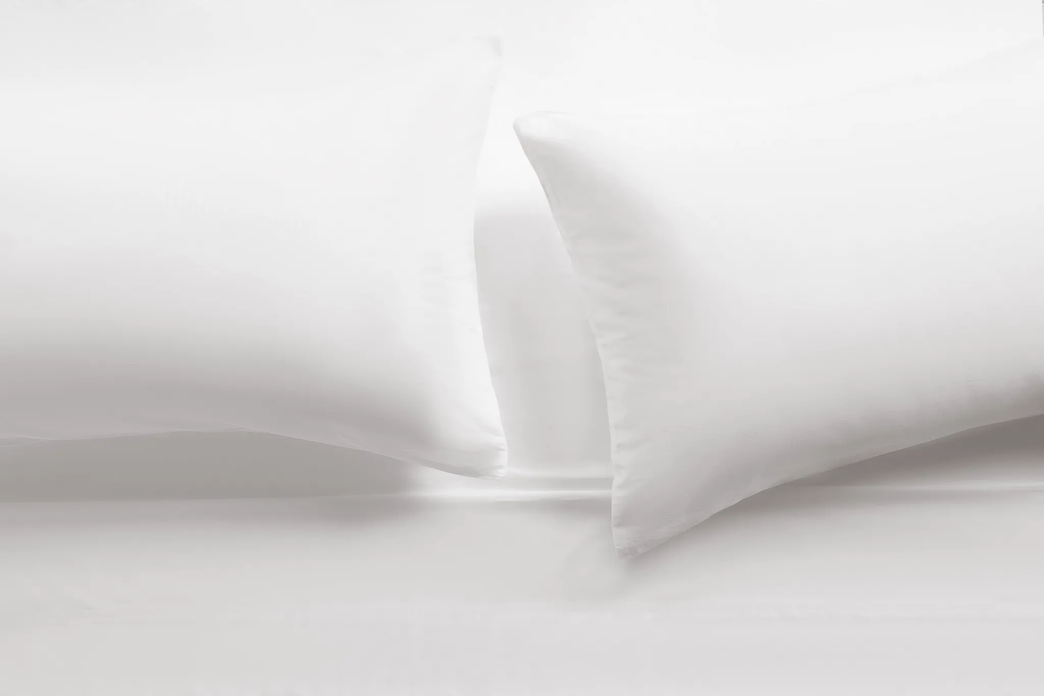 Rest & Renew Cotton Sateen White 300 Thread Sheet Set