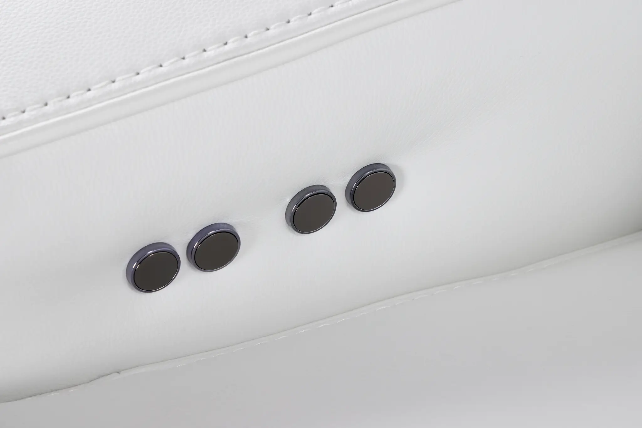 Reign White Lthr/vinyl Small Two-arm Power Reclining Sectional Reign White Lthr/vinyl Small Two-arm Power Reclining Sectional