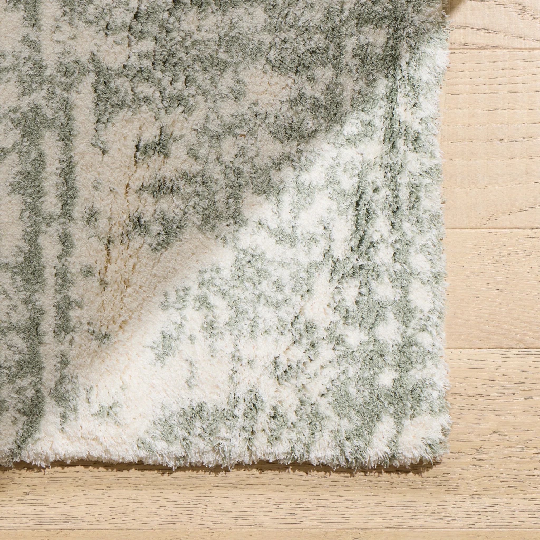 Lori Green 5x7 Area Rug