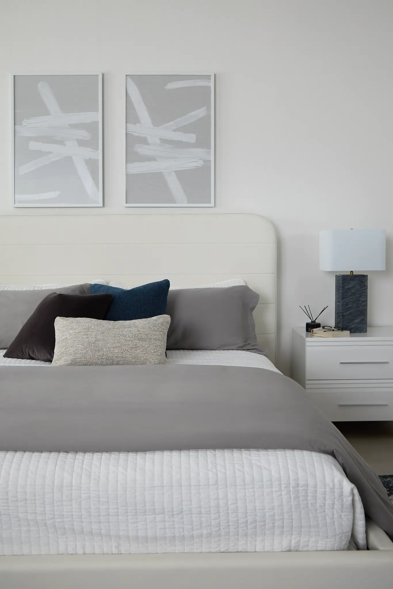 Doral White Curved Upholstered Platform Bed Doral White Curved Upholstered Platform Bed