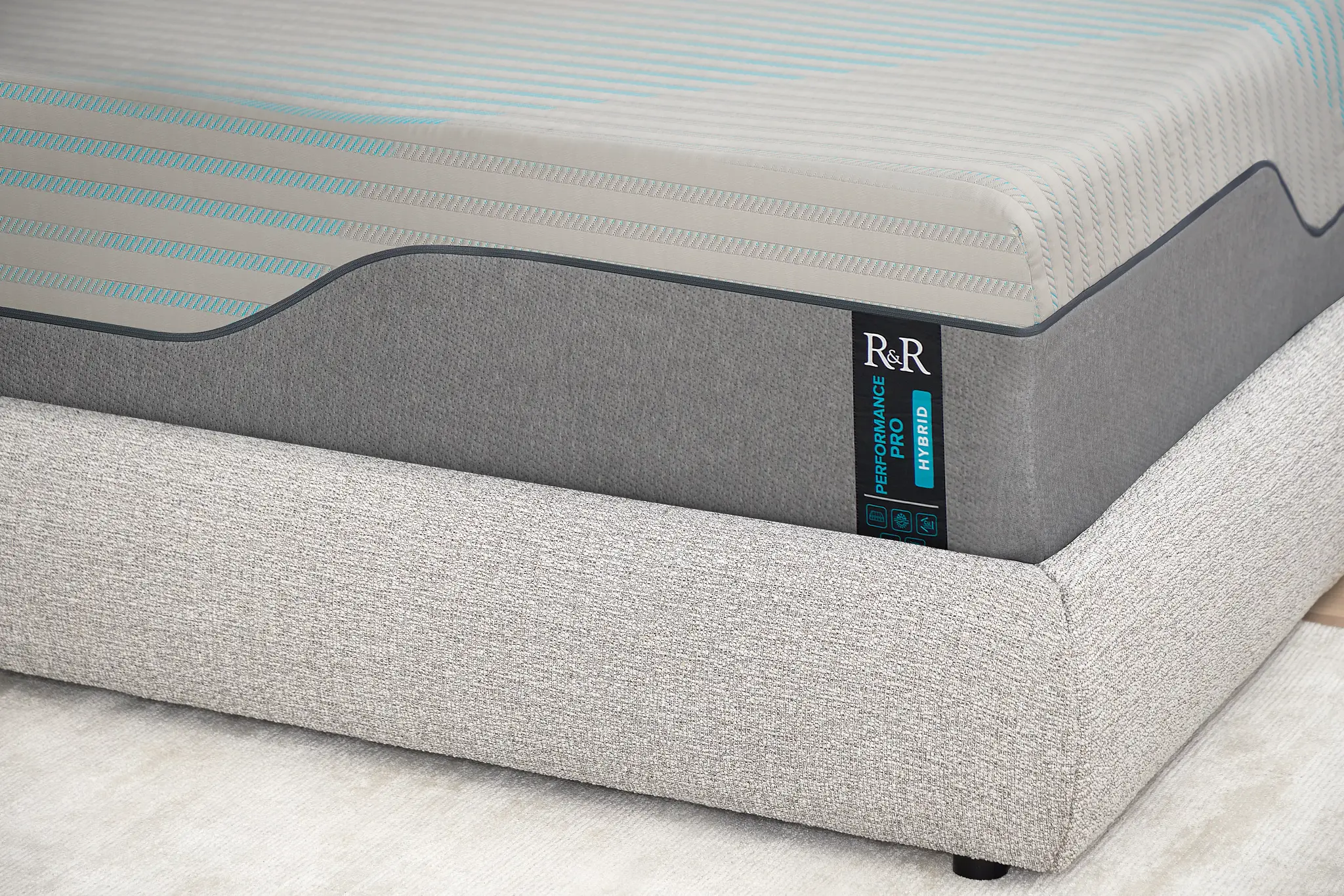 Rest & Renew Performance Pro 13.5" Medium Hybrid Mattress Rest & Renew Performance Pro 13.5" Medium Hybrid Mattress